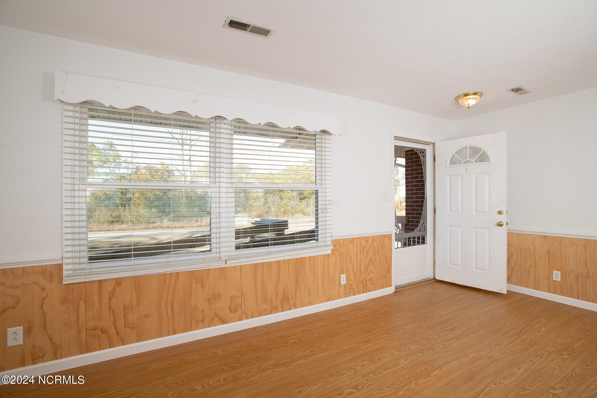 648 Shell Hill Road Property Photo 5