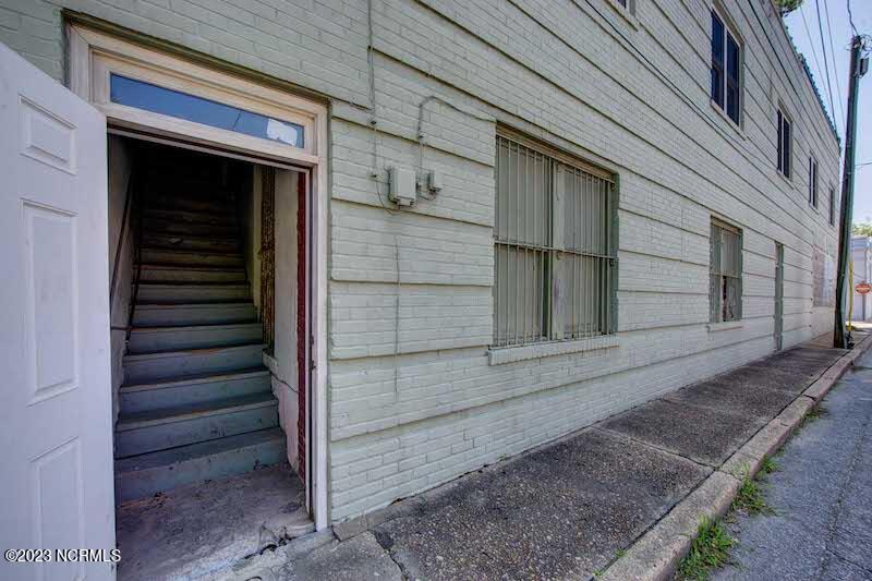 302 Main Street Property Photo 21