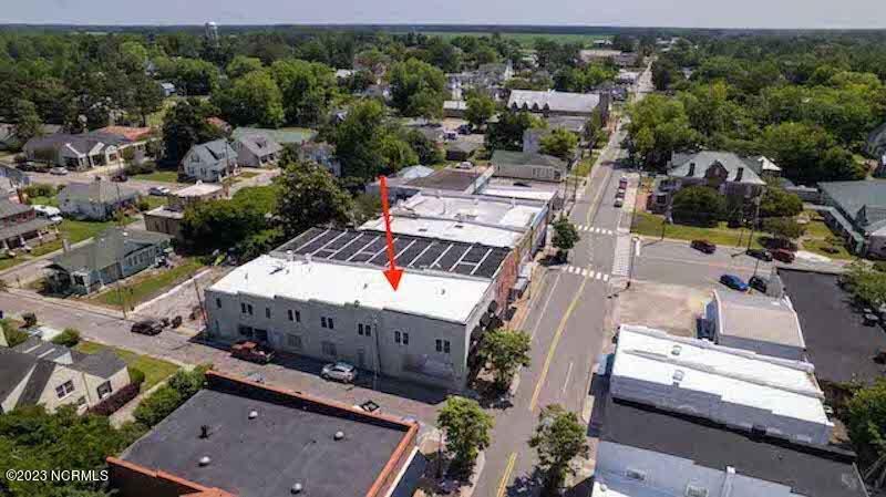 302 Main Street Property Photo 27
