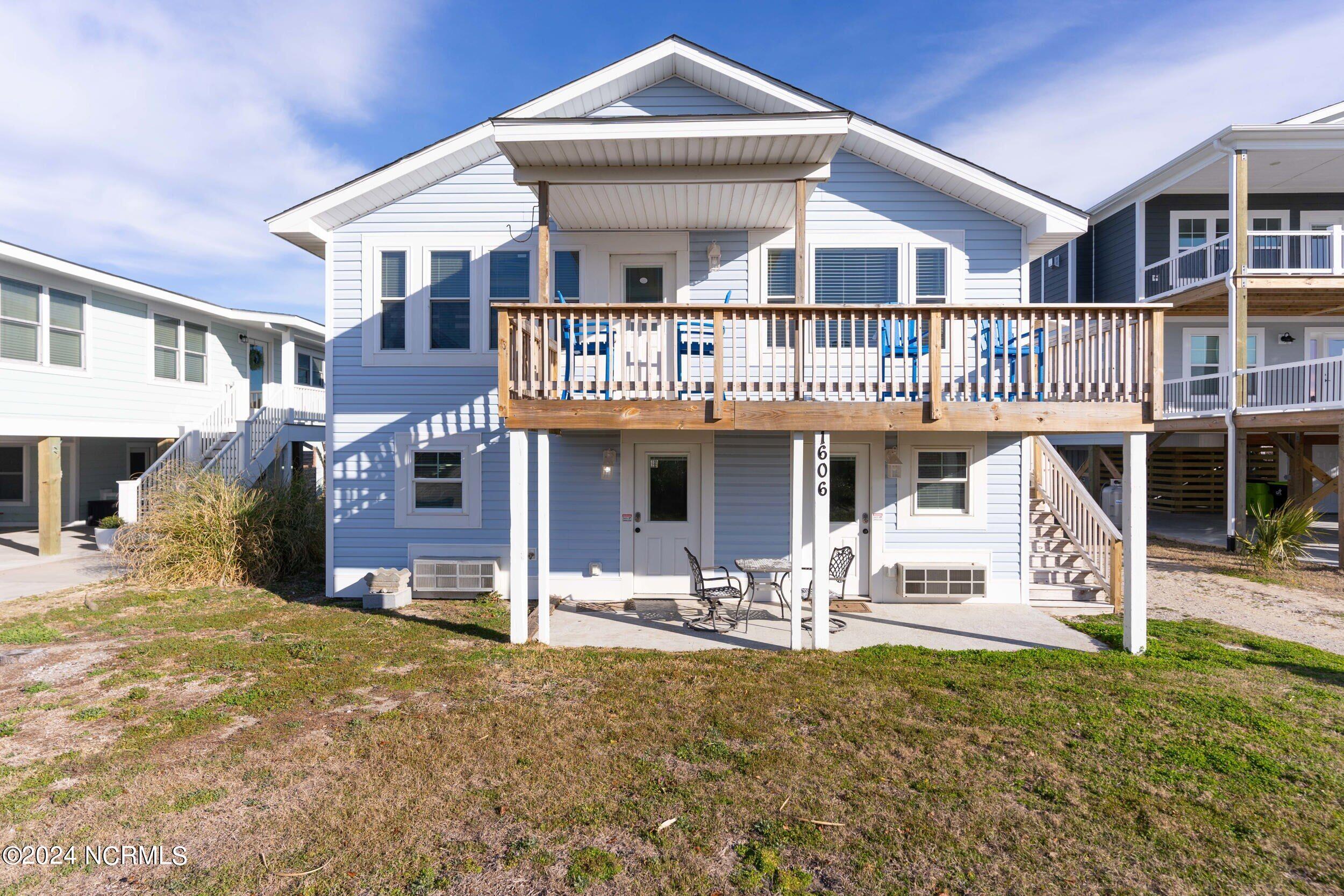 1606 E Beach Drive Property Photo 1