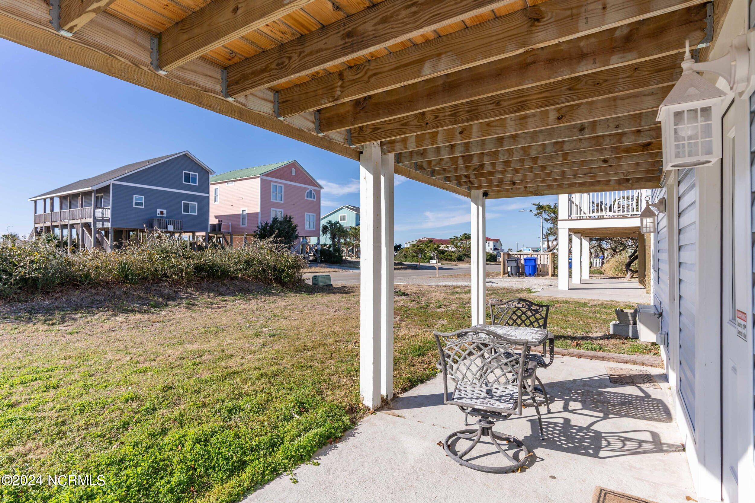 1606 E Beach Drive Property Photo 25