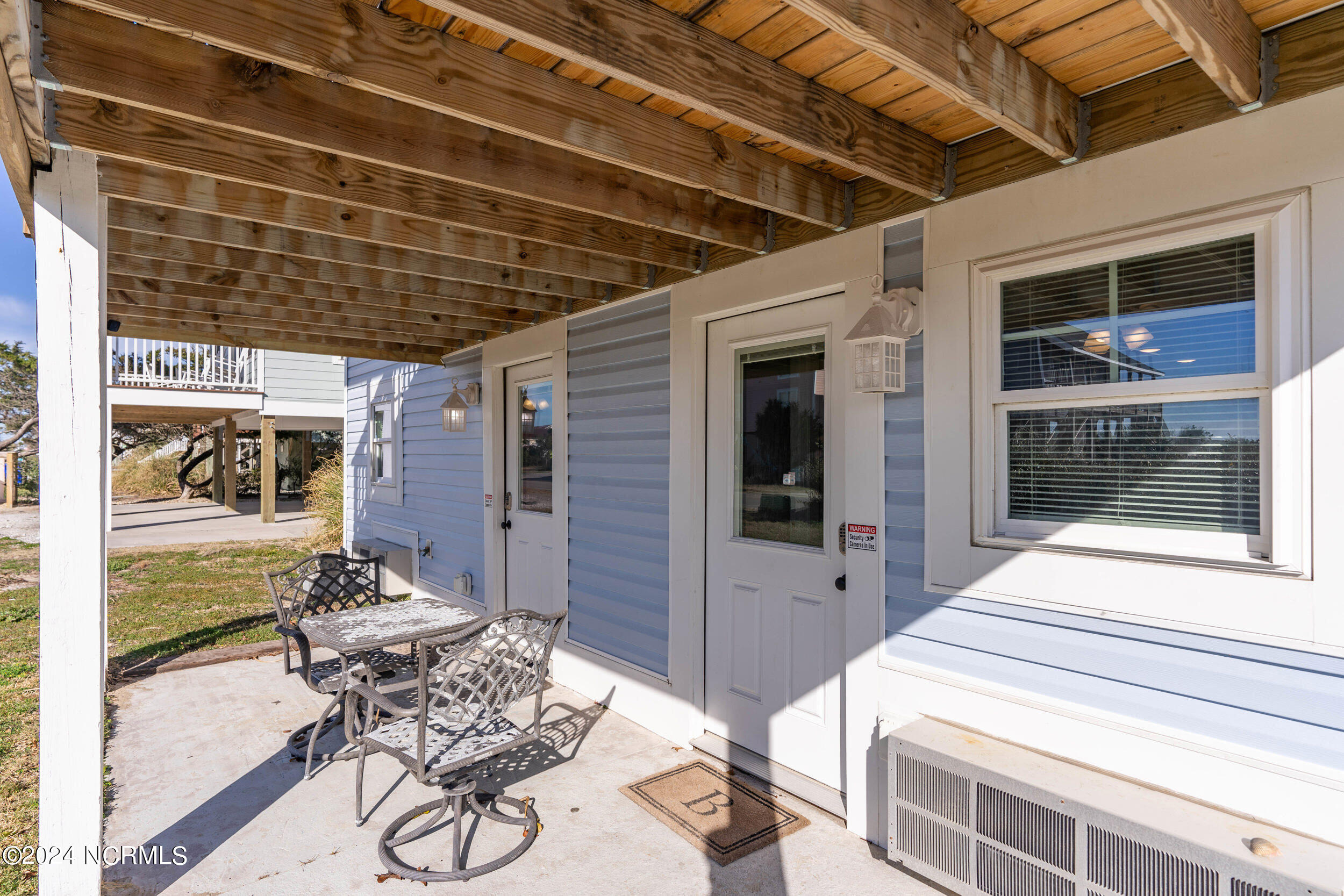 1606 E Beach Drive Property Photo 26