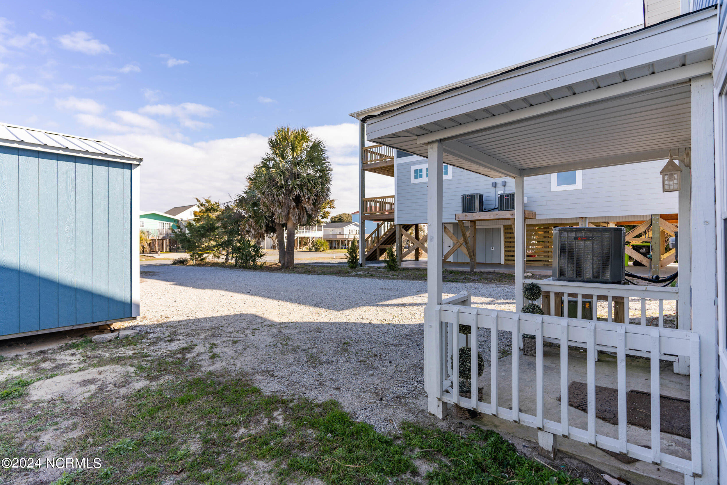 1606 E Beach Drive Property Photo 45