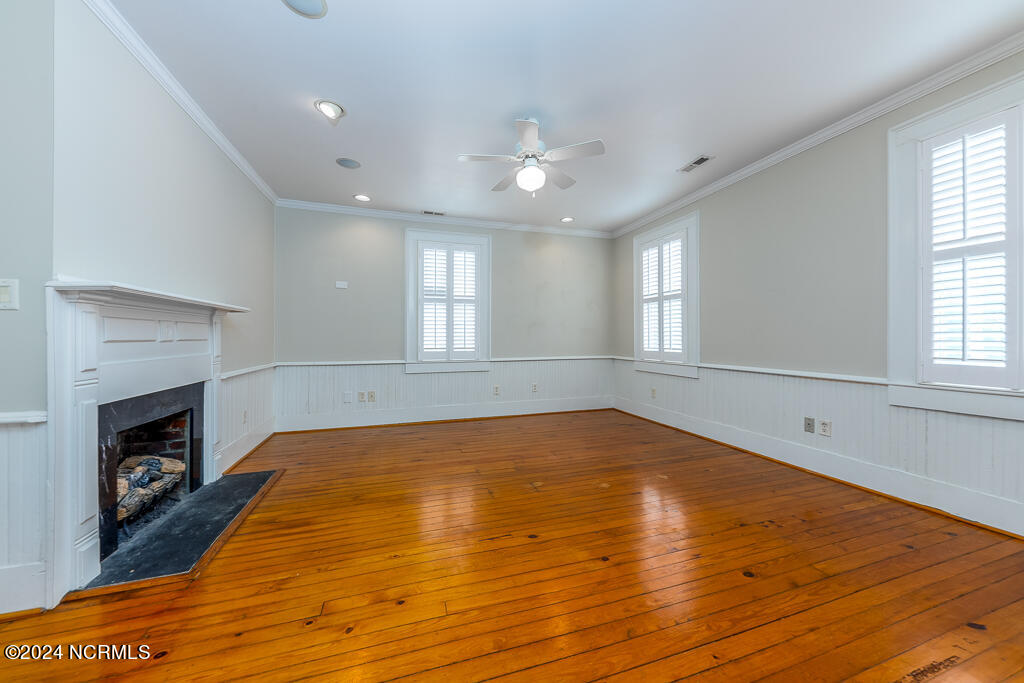 214 King Street Property Photo 8
