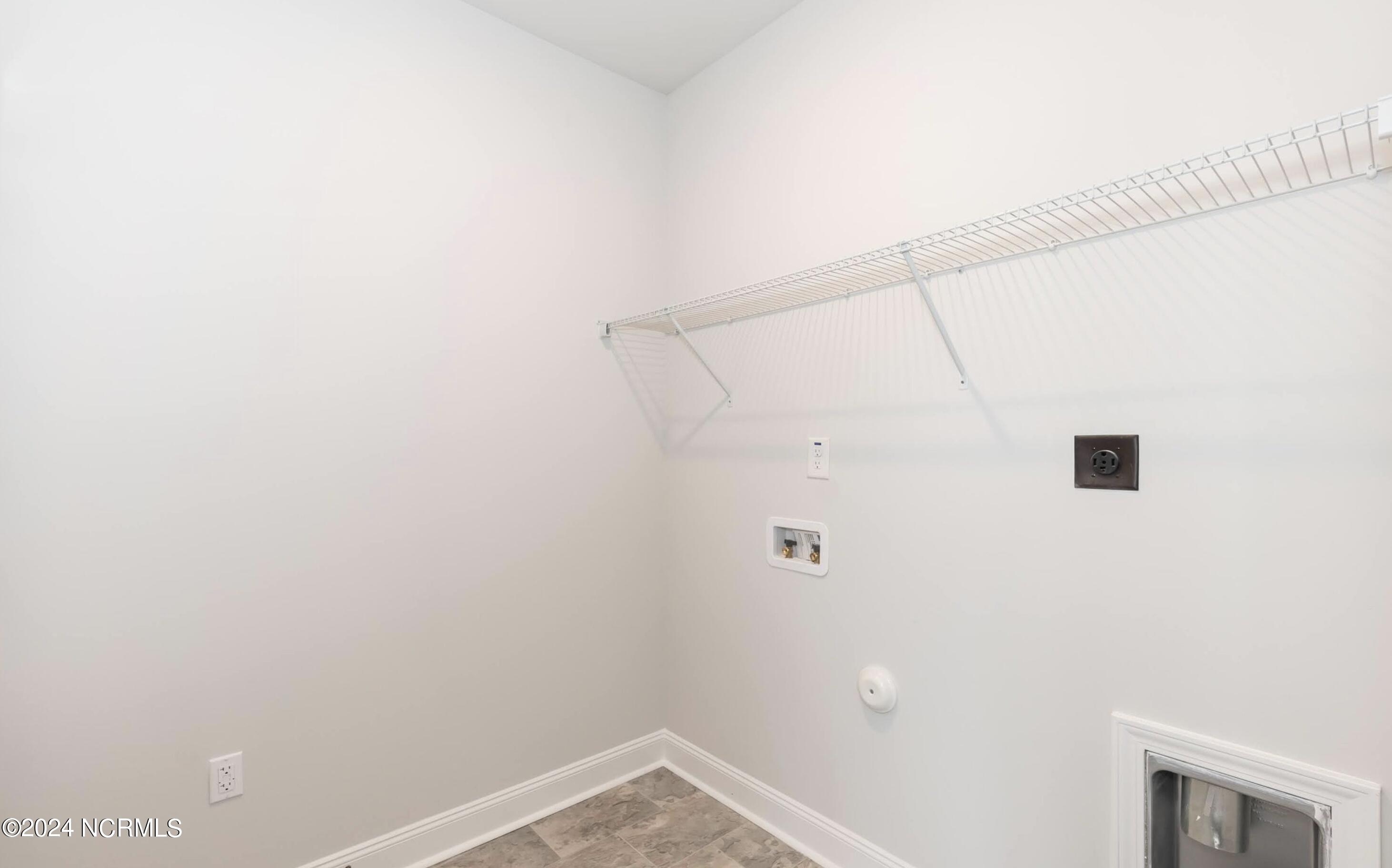 1237 Mandevilla Drive Property Photo 36
