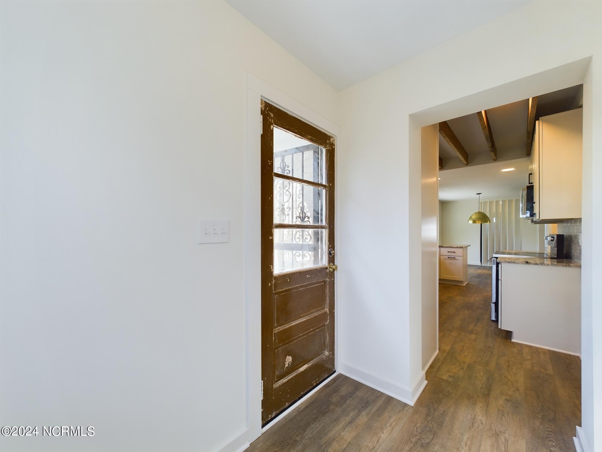 1112 E Martin Street Property Photo 10