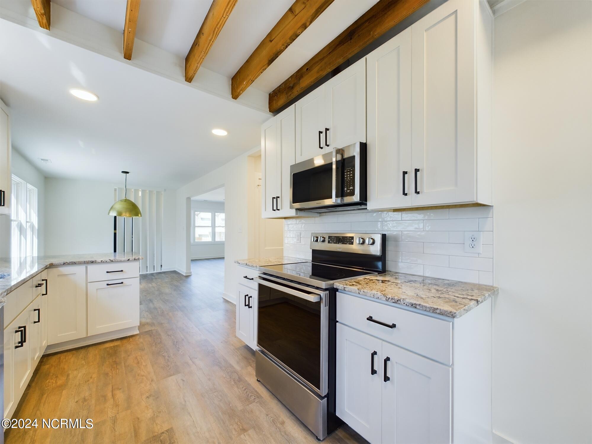1112 E Martin Street Property Photo 12