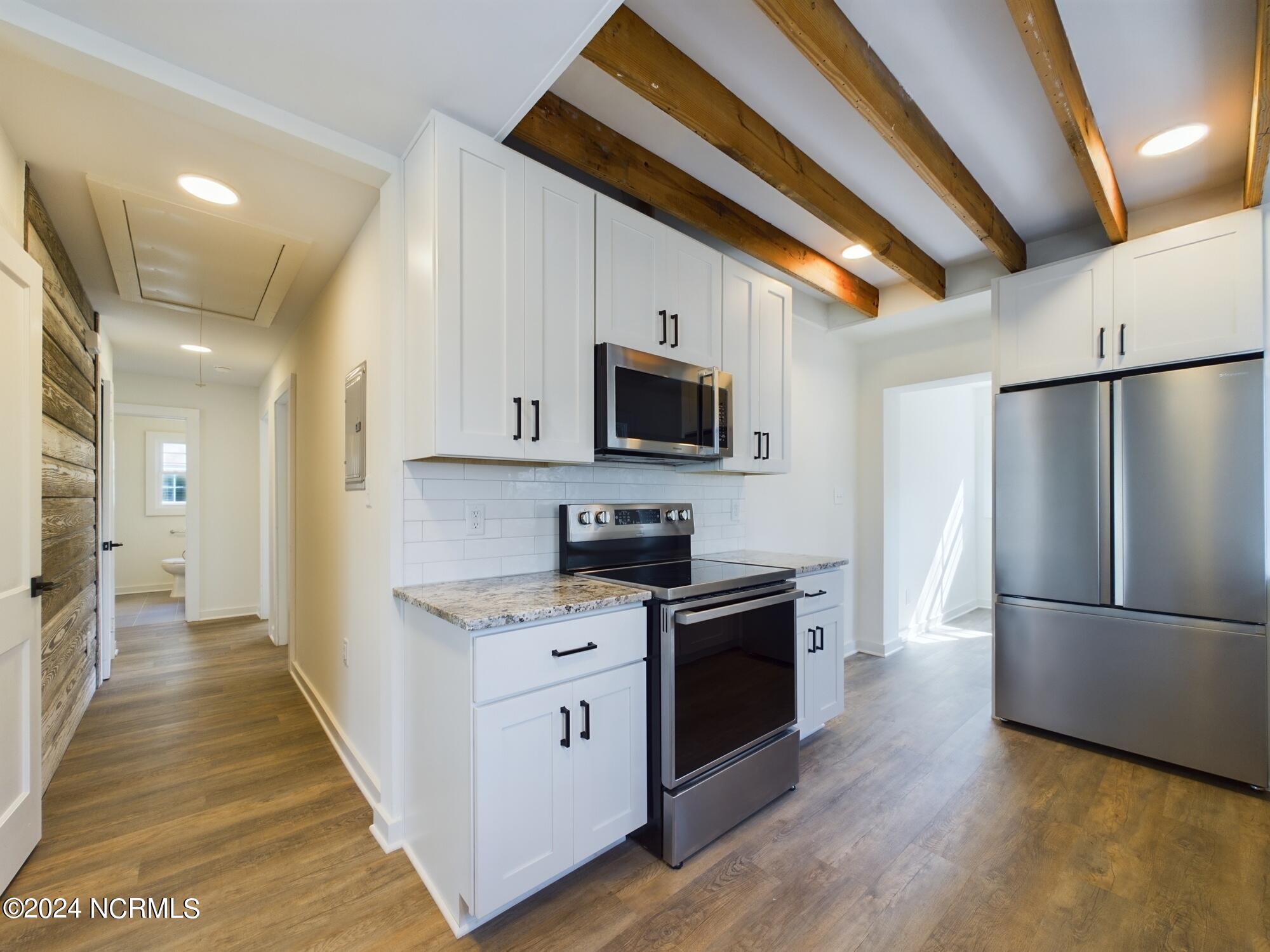 1112 E Martin Street Property Photo 13