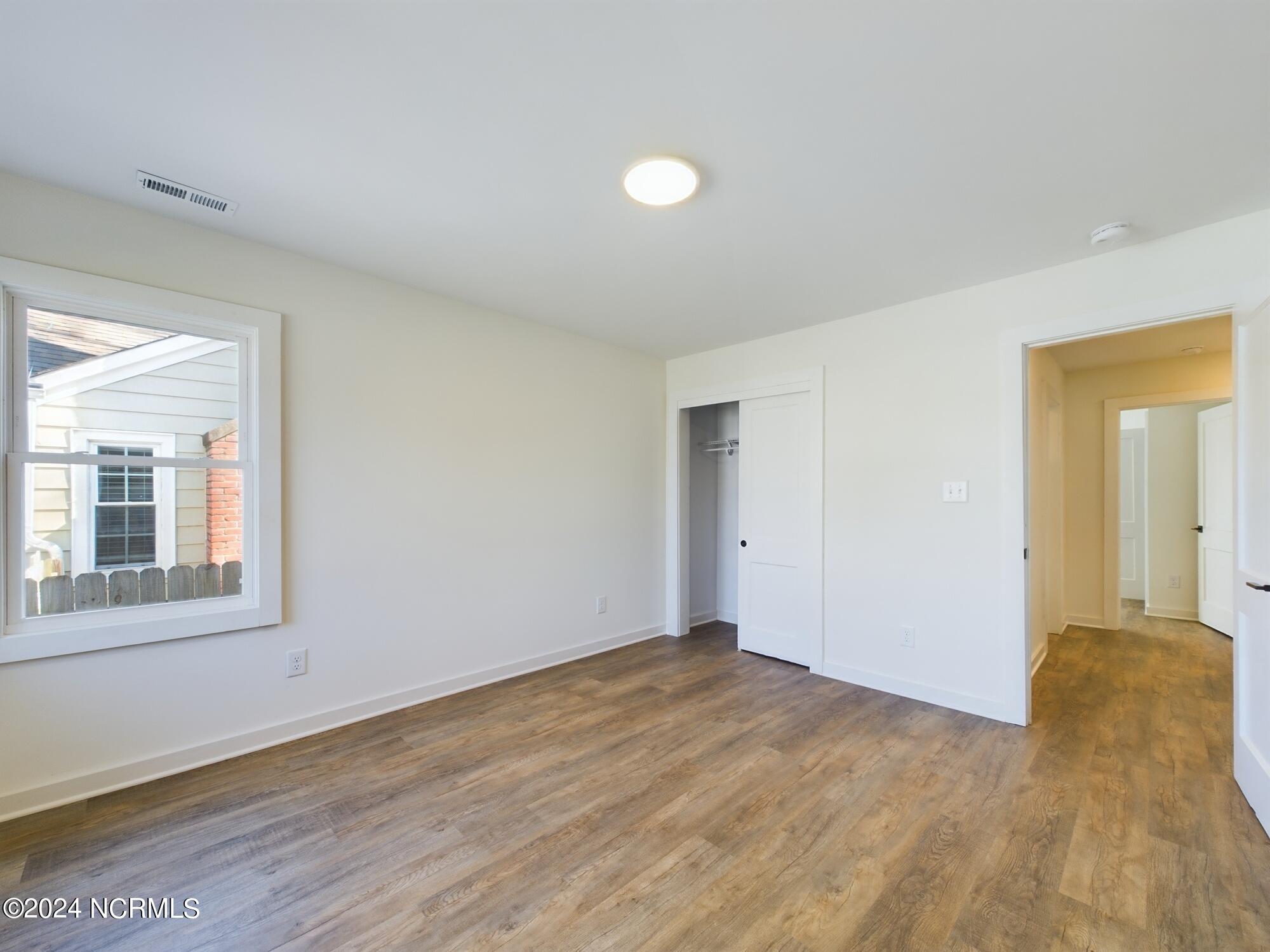 1112 E Martin Street Property Photo 27