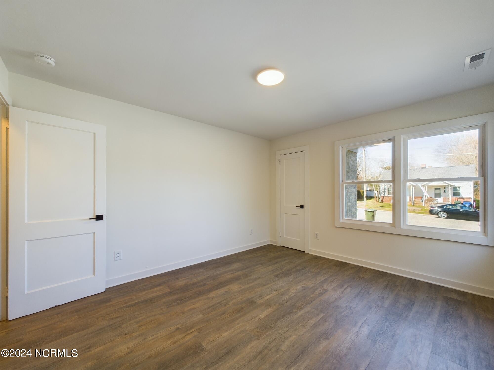 1112 E Martin Street Property Photo 29