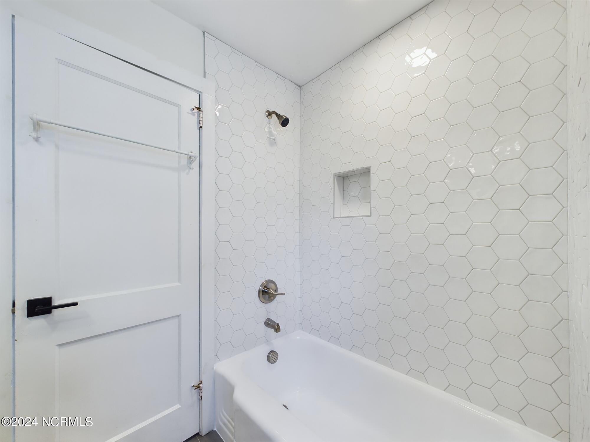 1112 E Martin Street Property Photo 31