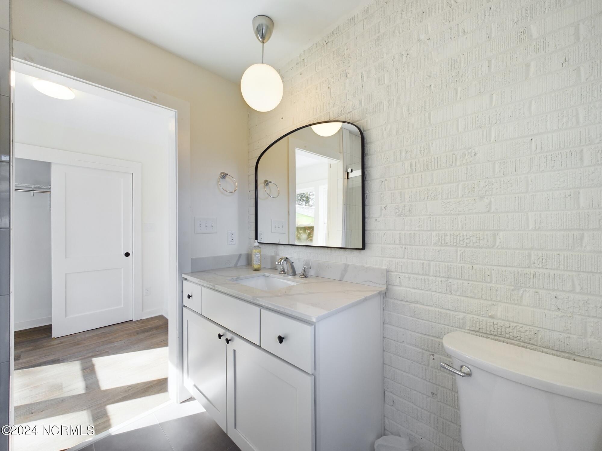 1112 E Martin Street Property Photo 46