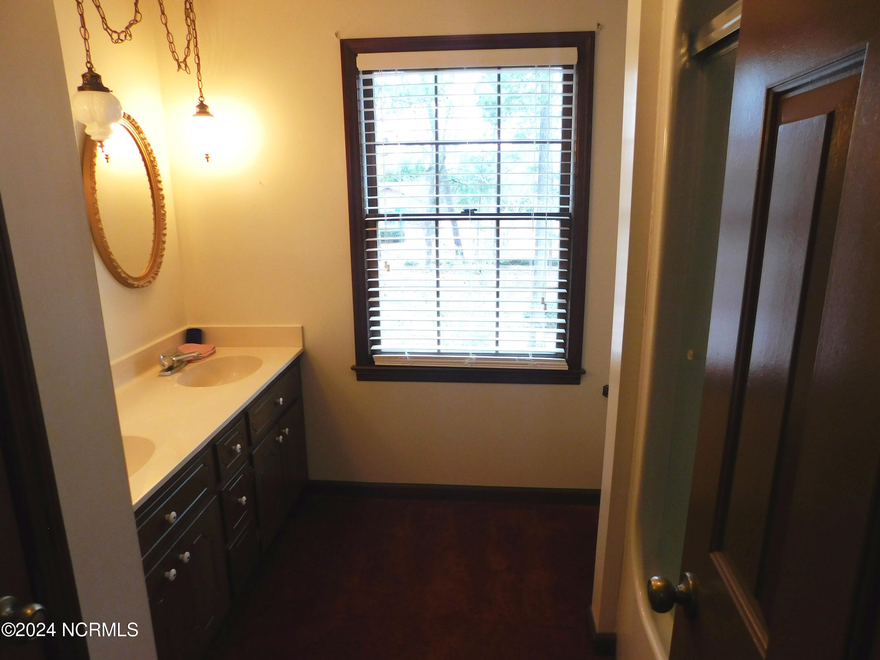 43 Willow Drive Property Photo 14