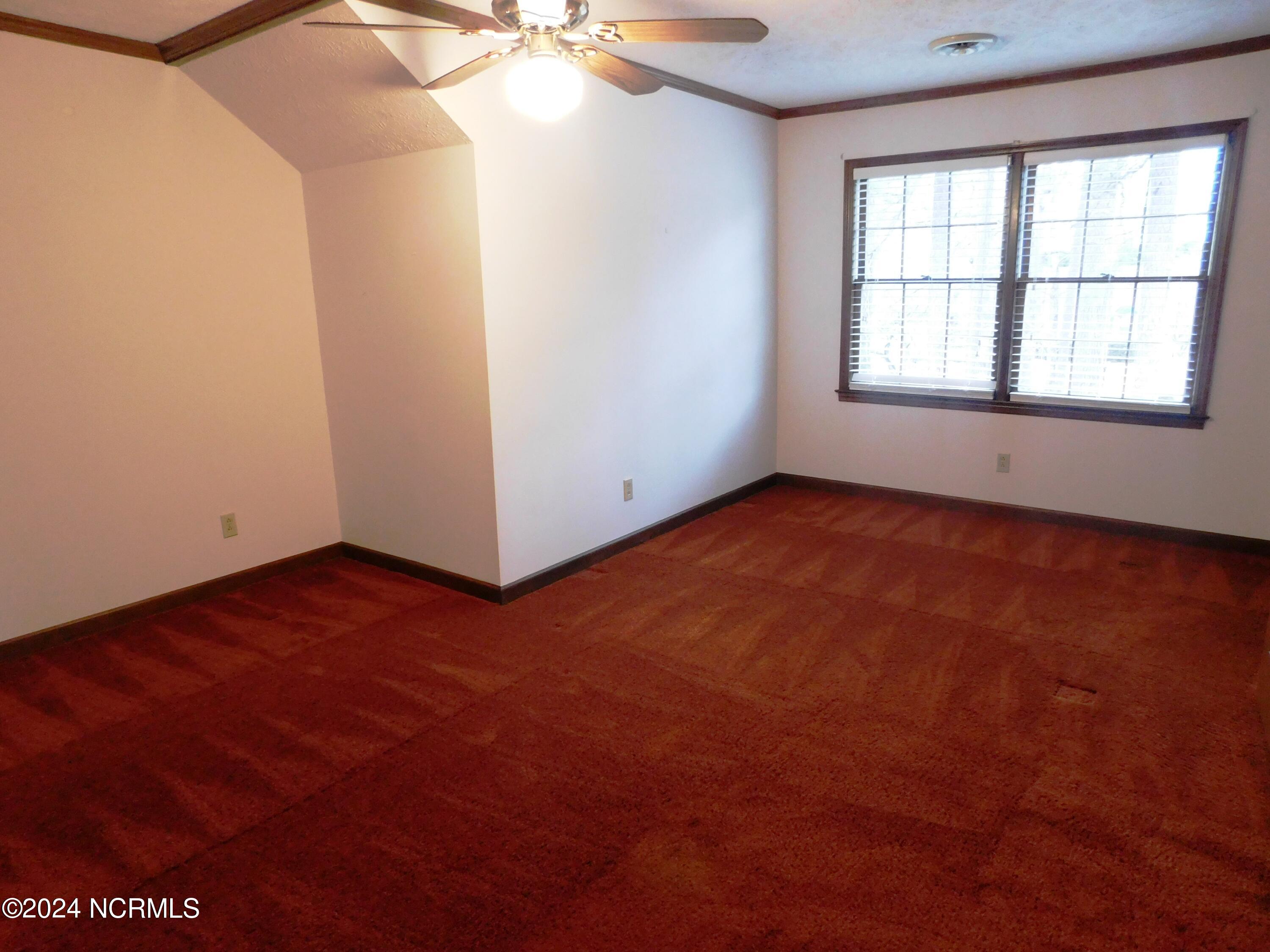 43 Willow Drive Property Photo 16