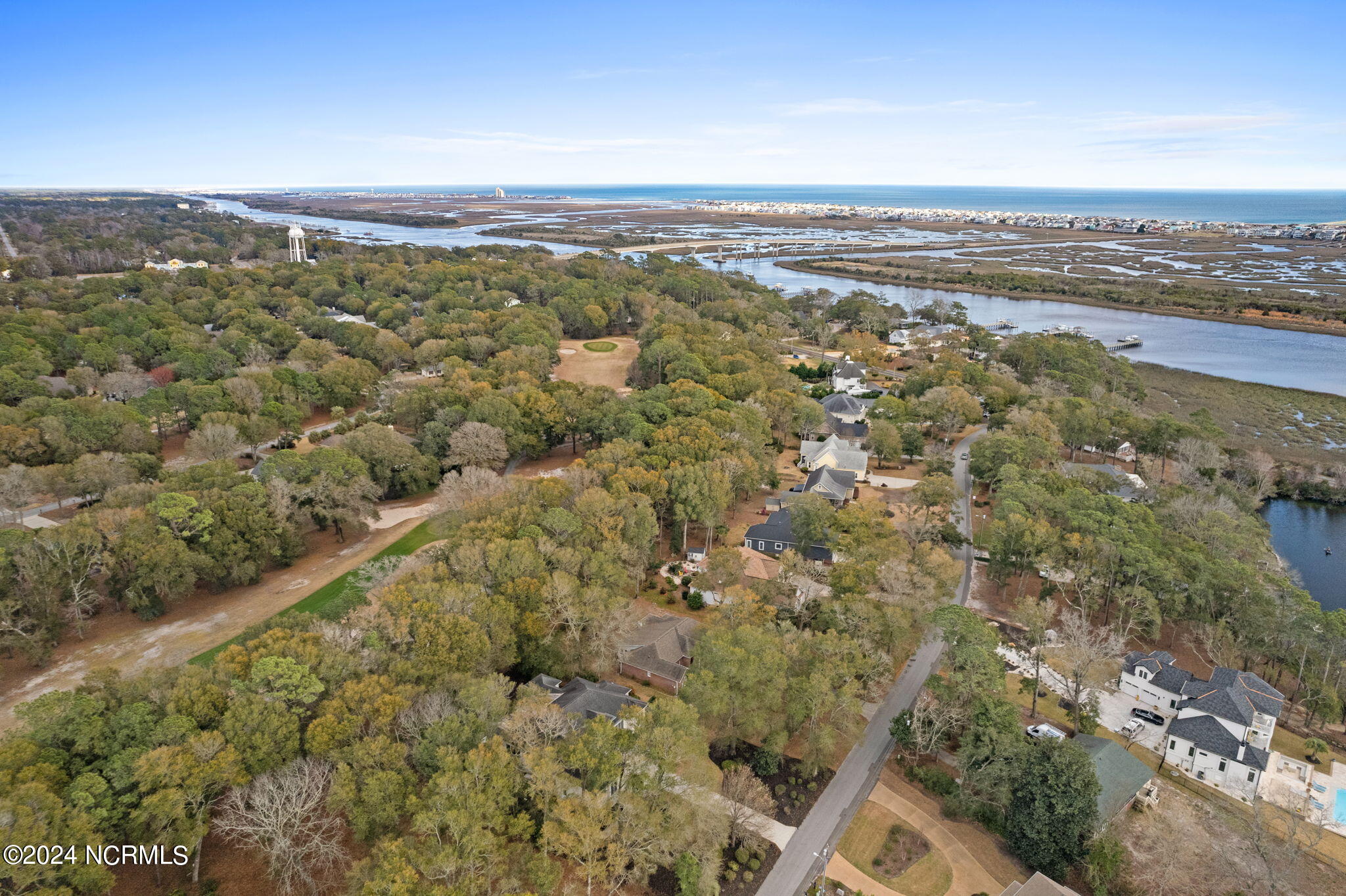 420 Lake Shore Drive Property Photo 56