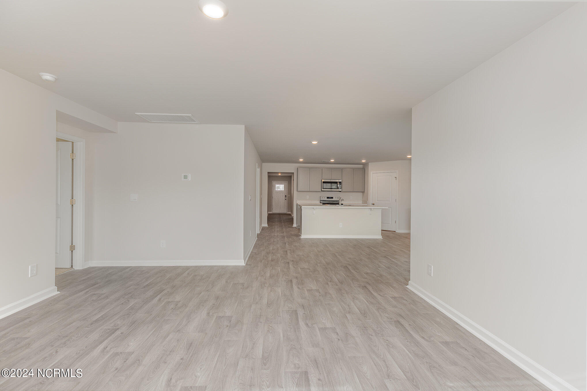4266 Milkweed Road Property Photo 3