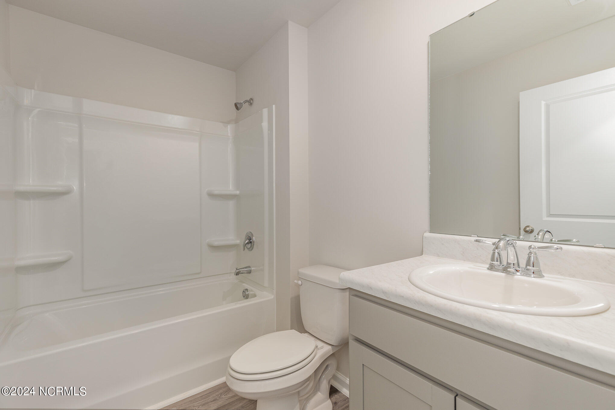 4266 Milkweed Road Property Photo 9