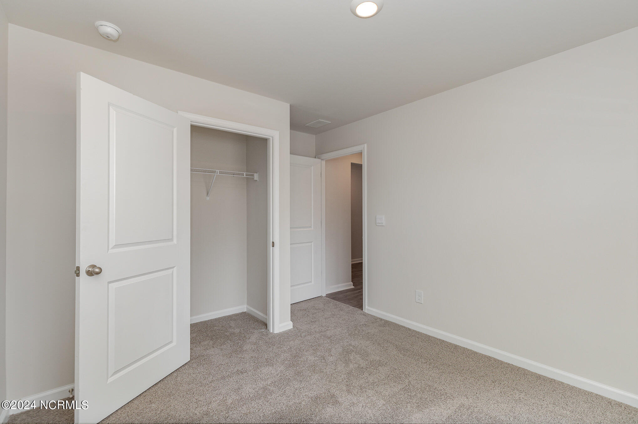 4266 Milkweed Road Property Photo 11