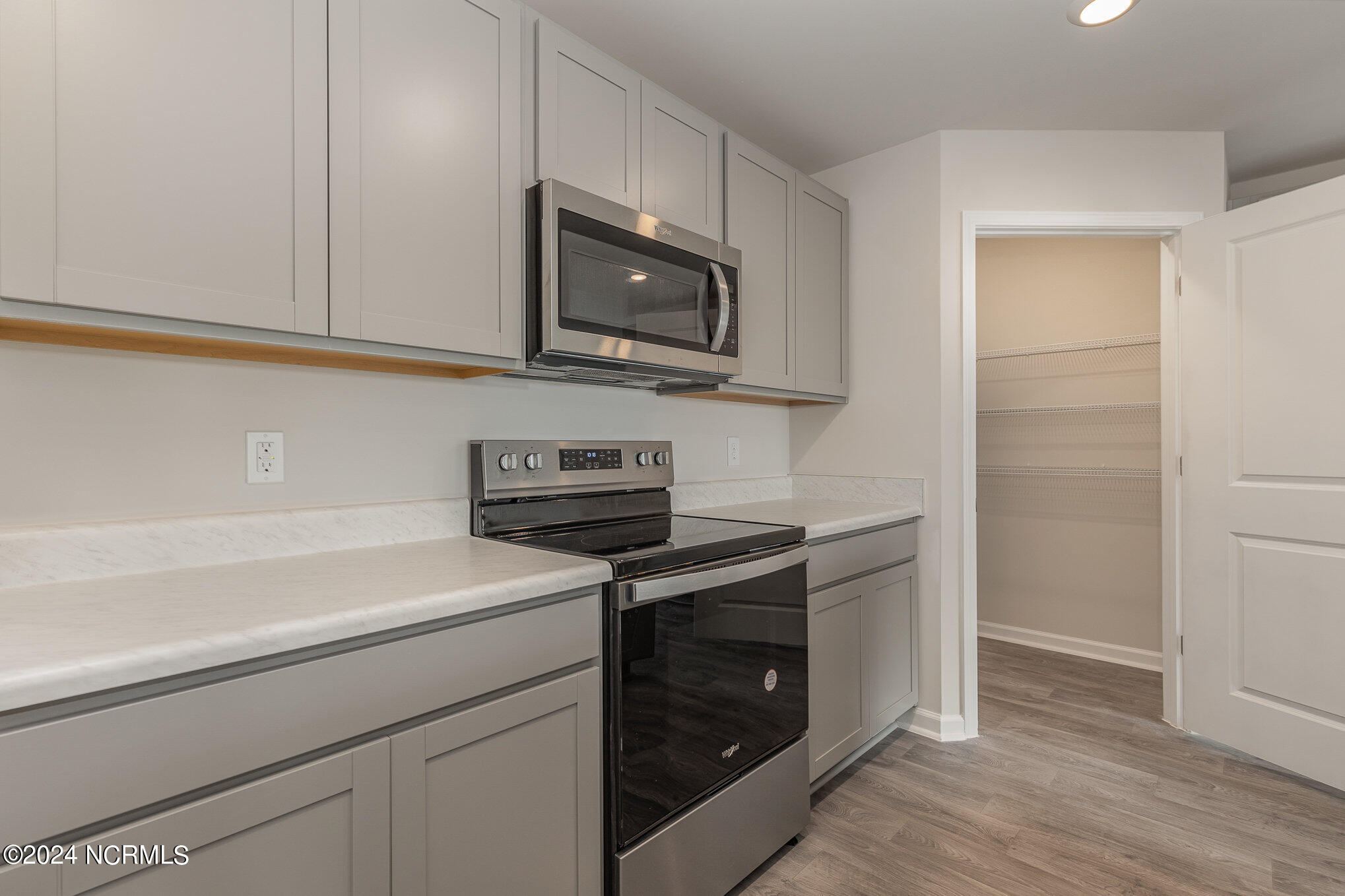 4266 Milkweed Road Property Photo 14