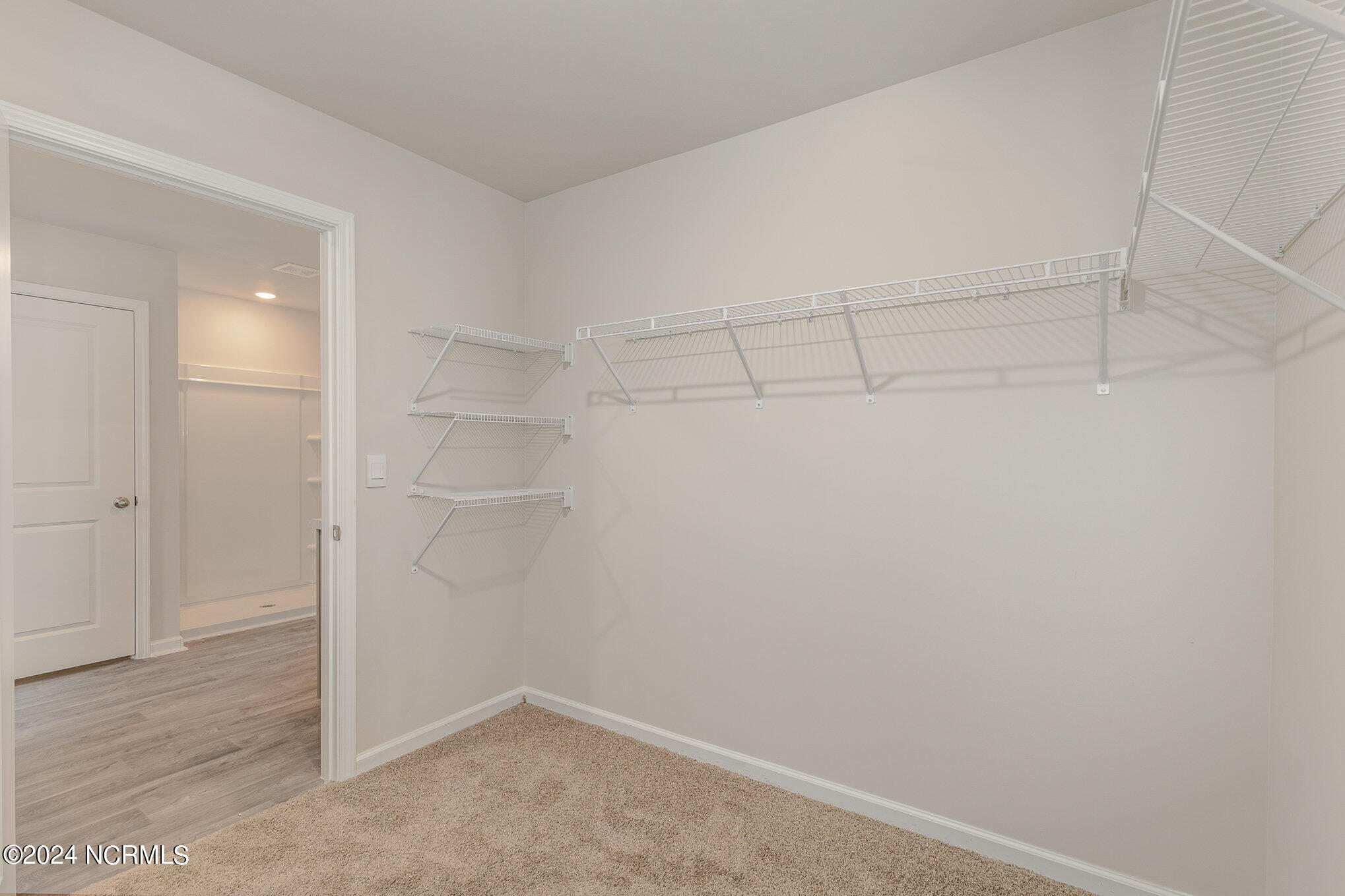 4266 Milkweed Road Property Photo 25