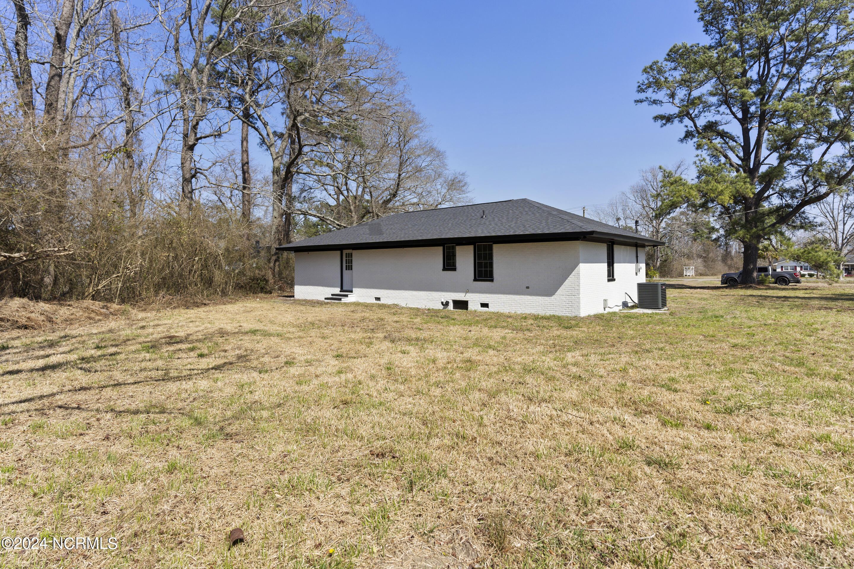 4391 Northwest Road Property Photo 28