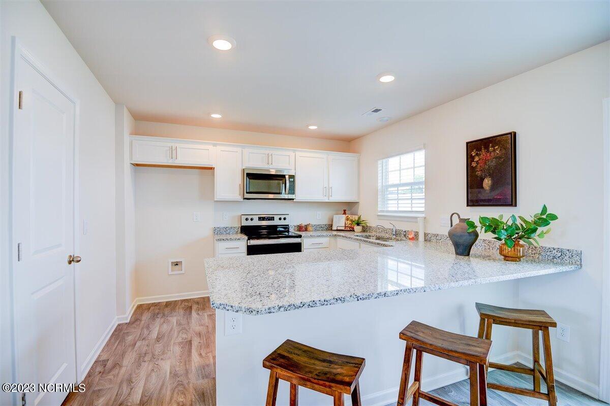 4119 Laurel Ridge Drive E Property Photo 9
