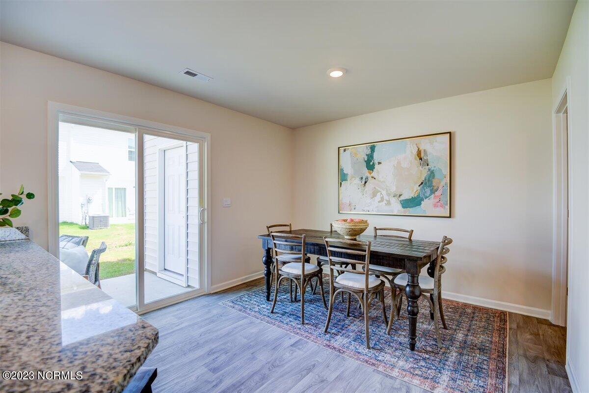 4119 Laurel Ridge Drive E Property Photo 15