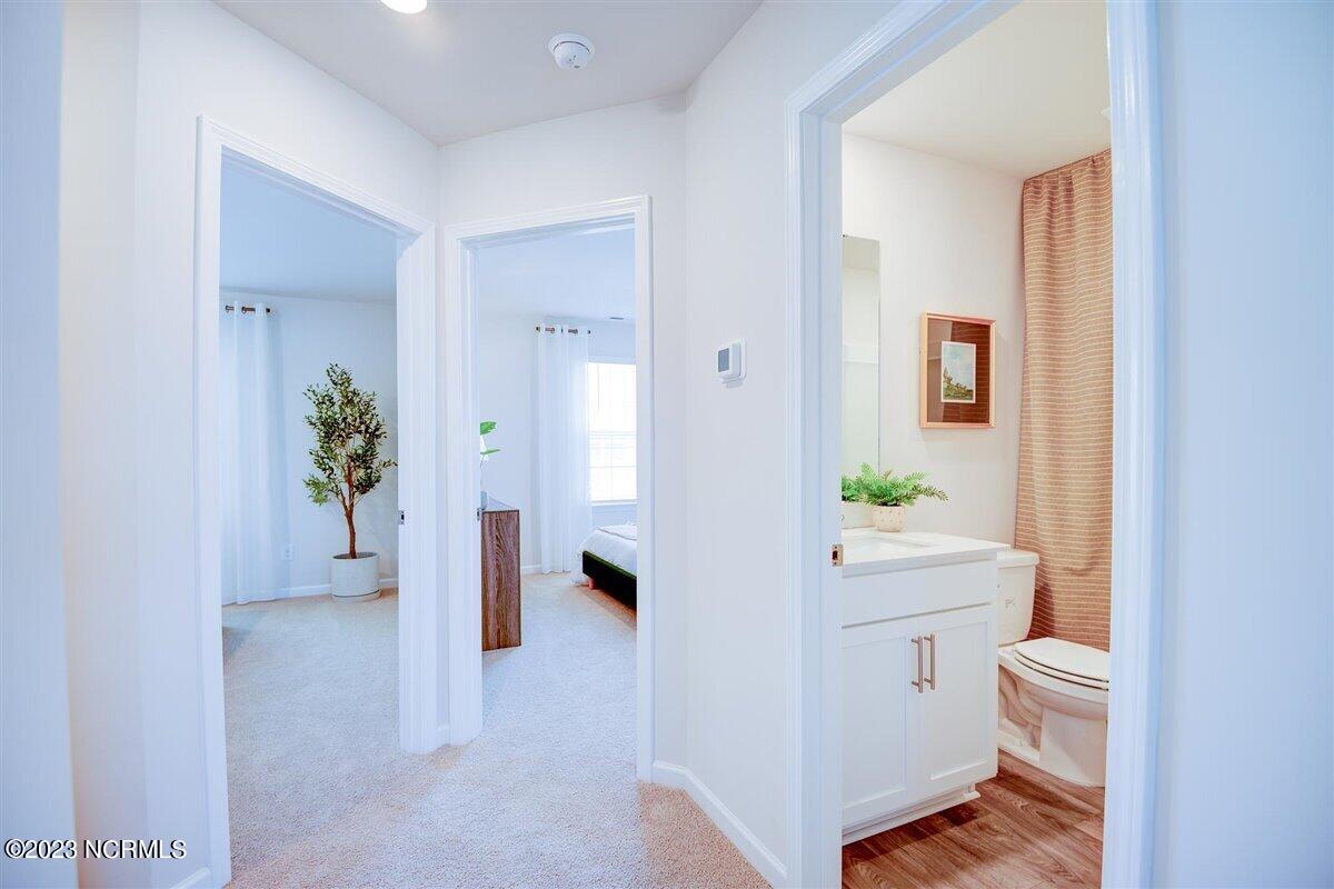 4119 Laurel Ridge Drive E Property Photo 21