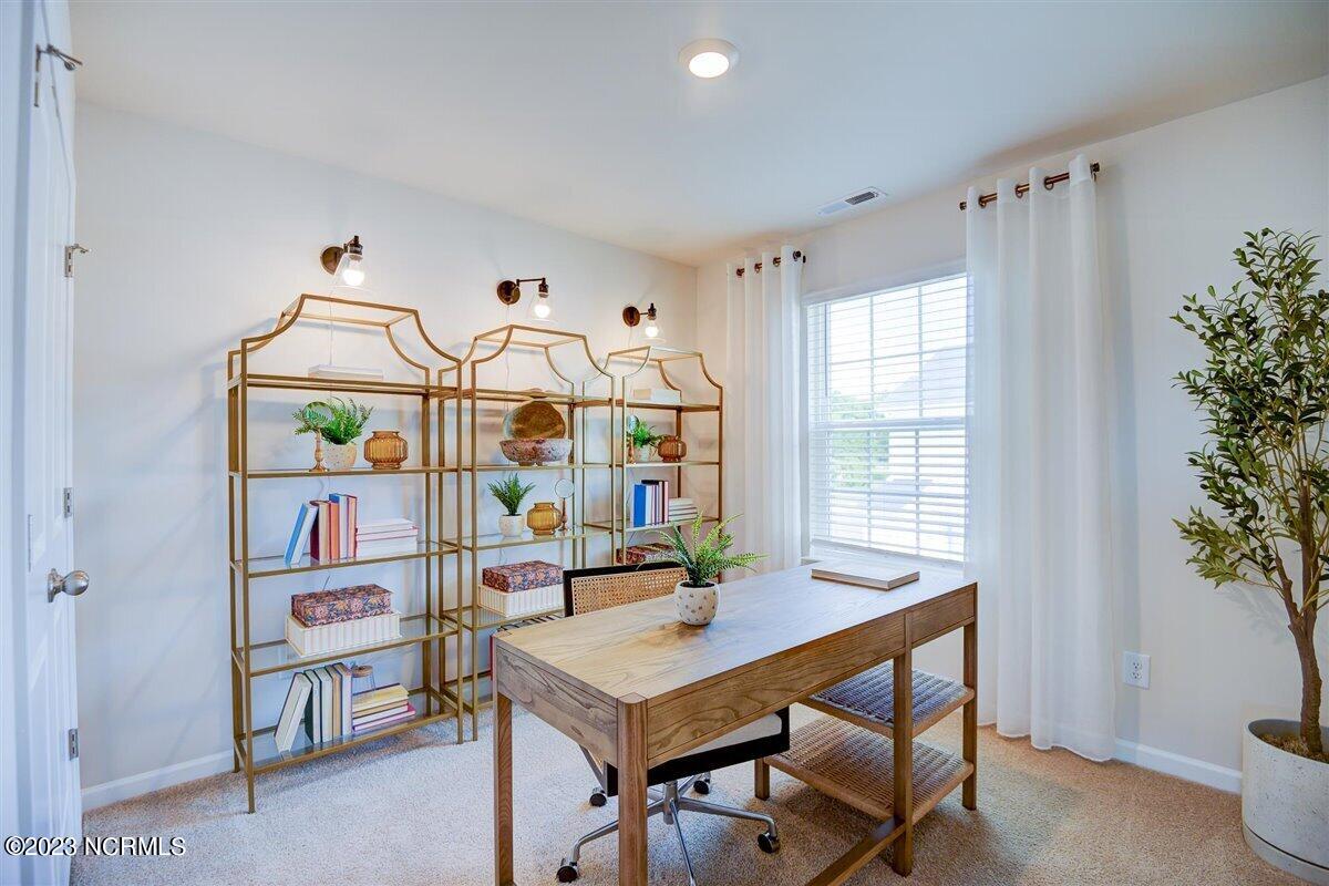 4119 Laurel Ridge Drive E Property Photo 22
