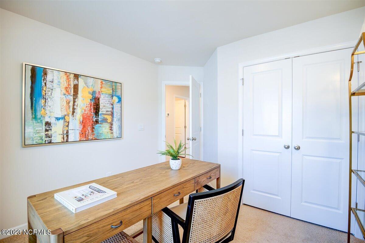 4119 Laurel Ridge Drive E Property Photo 24