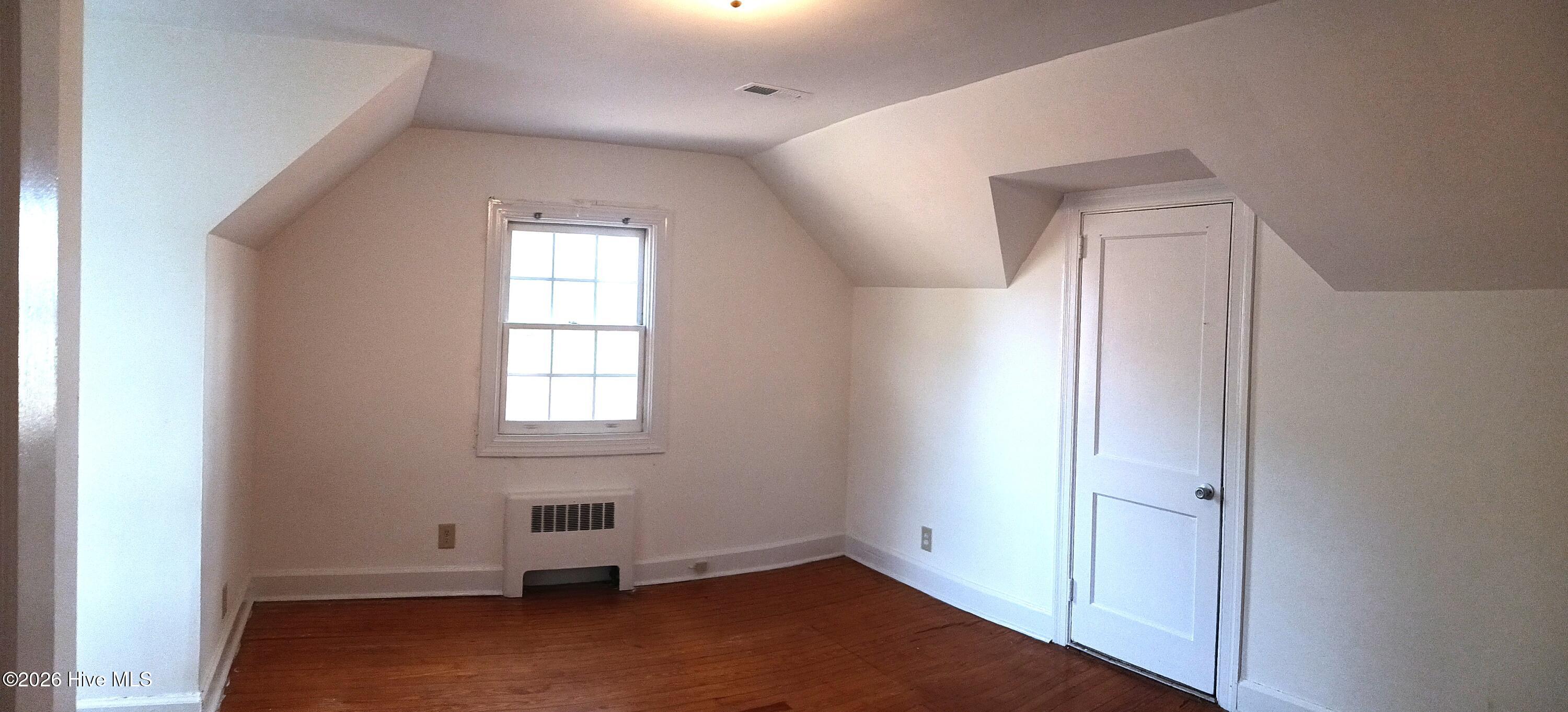 5314 Ward Boulevard Property Photo 10