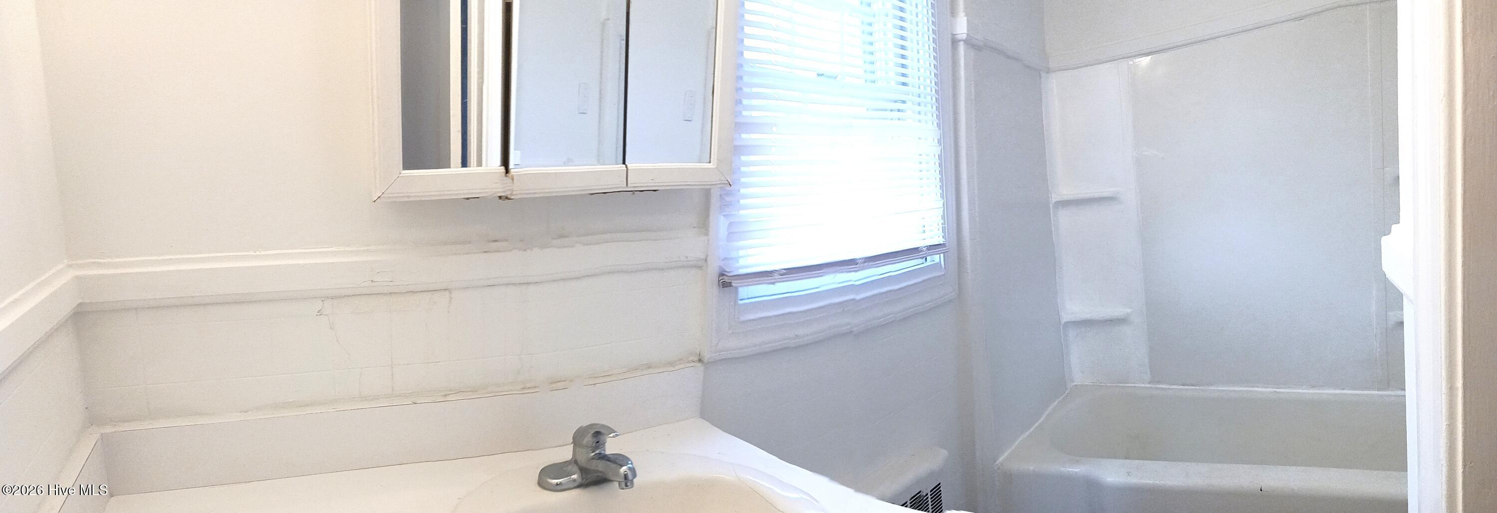 5314 Ward Boulevard Property Photo 12