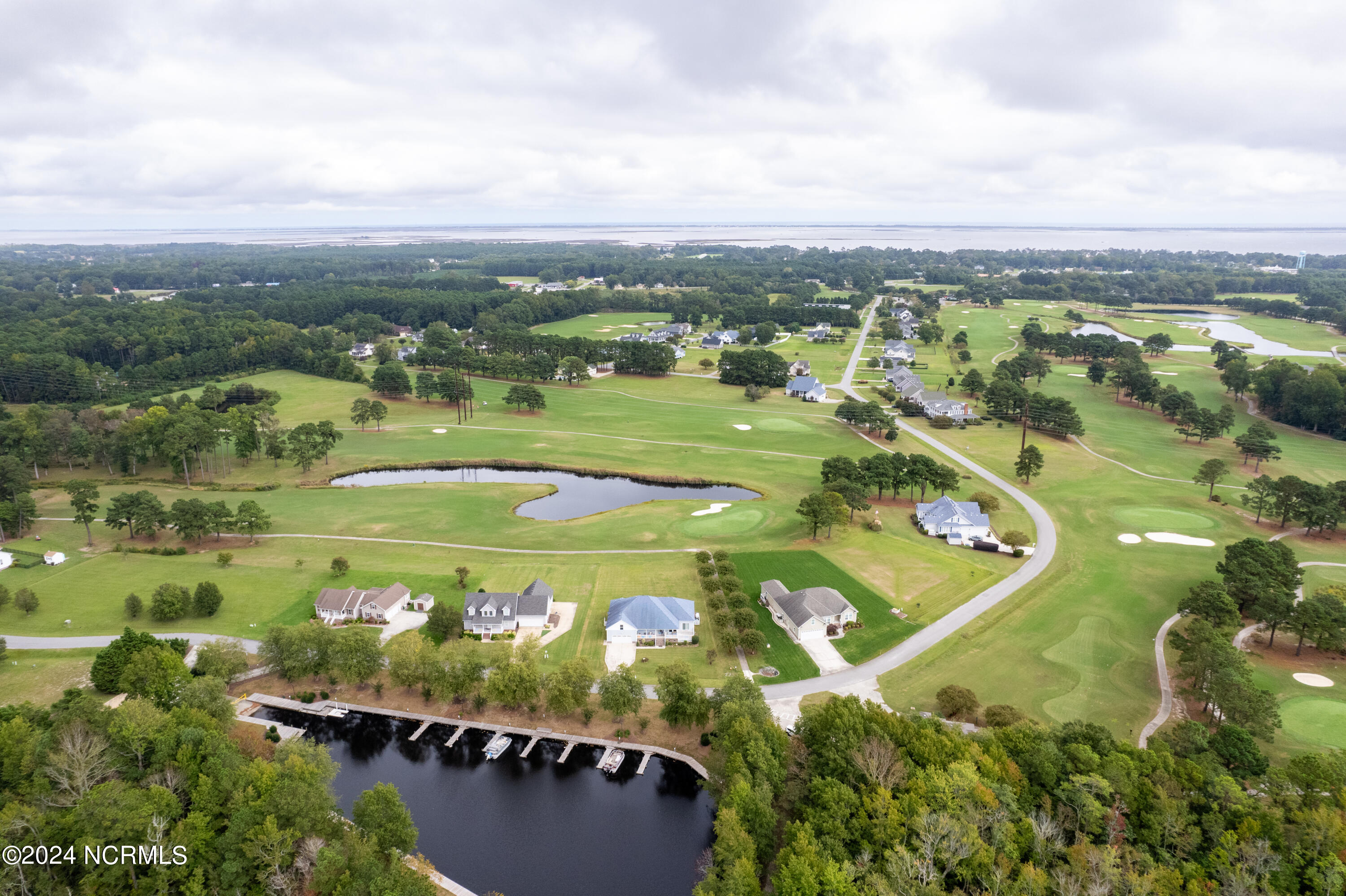 184 Carolina Club Drive Property Photo 7