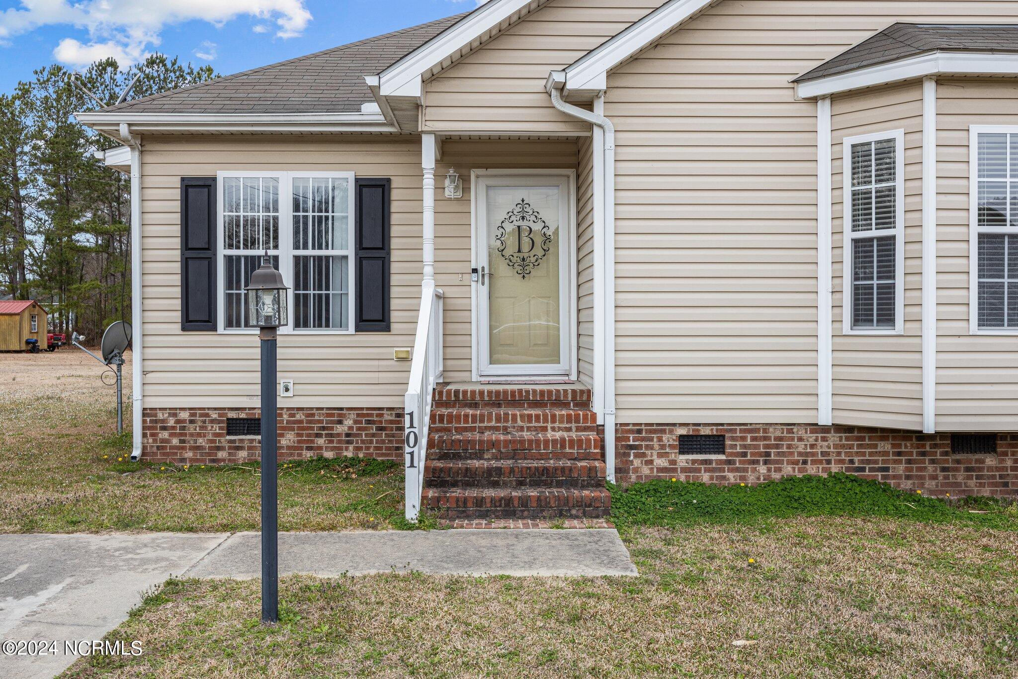 101 Bruton Craft Lane Property Photo