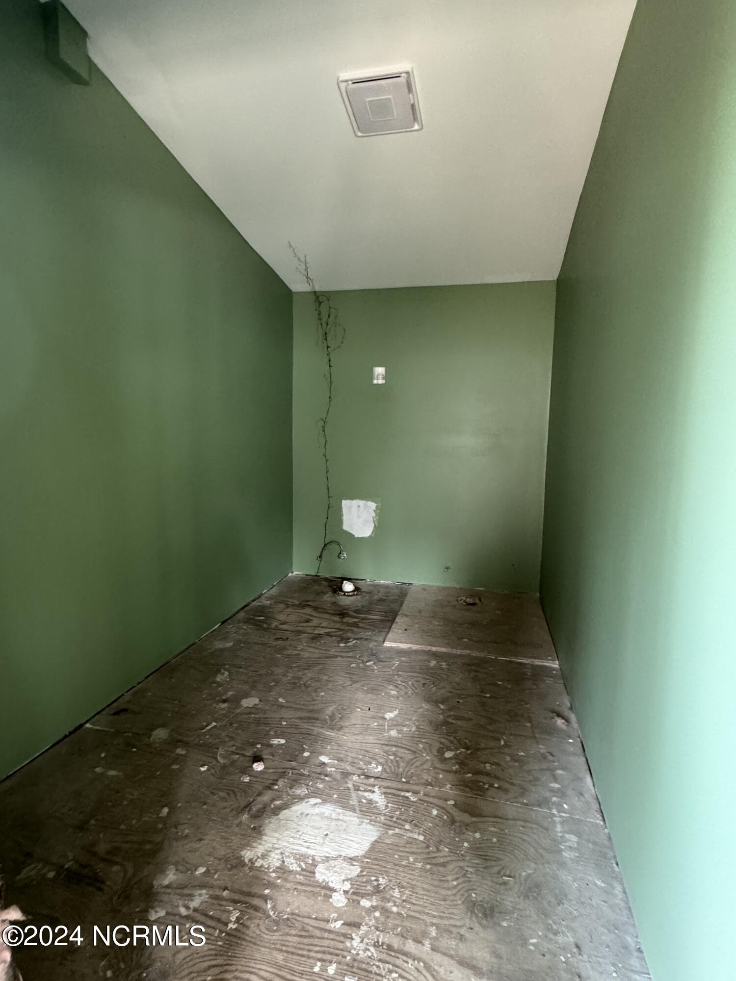 226 S Front Street Property Photo 17