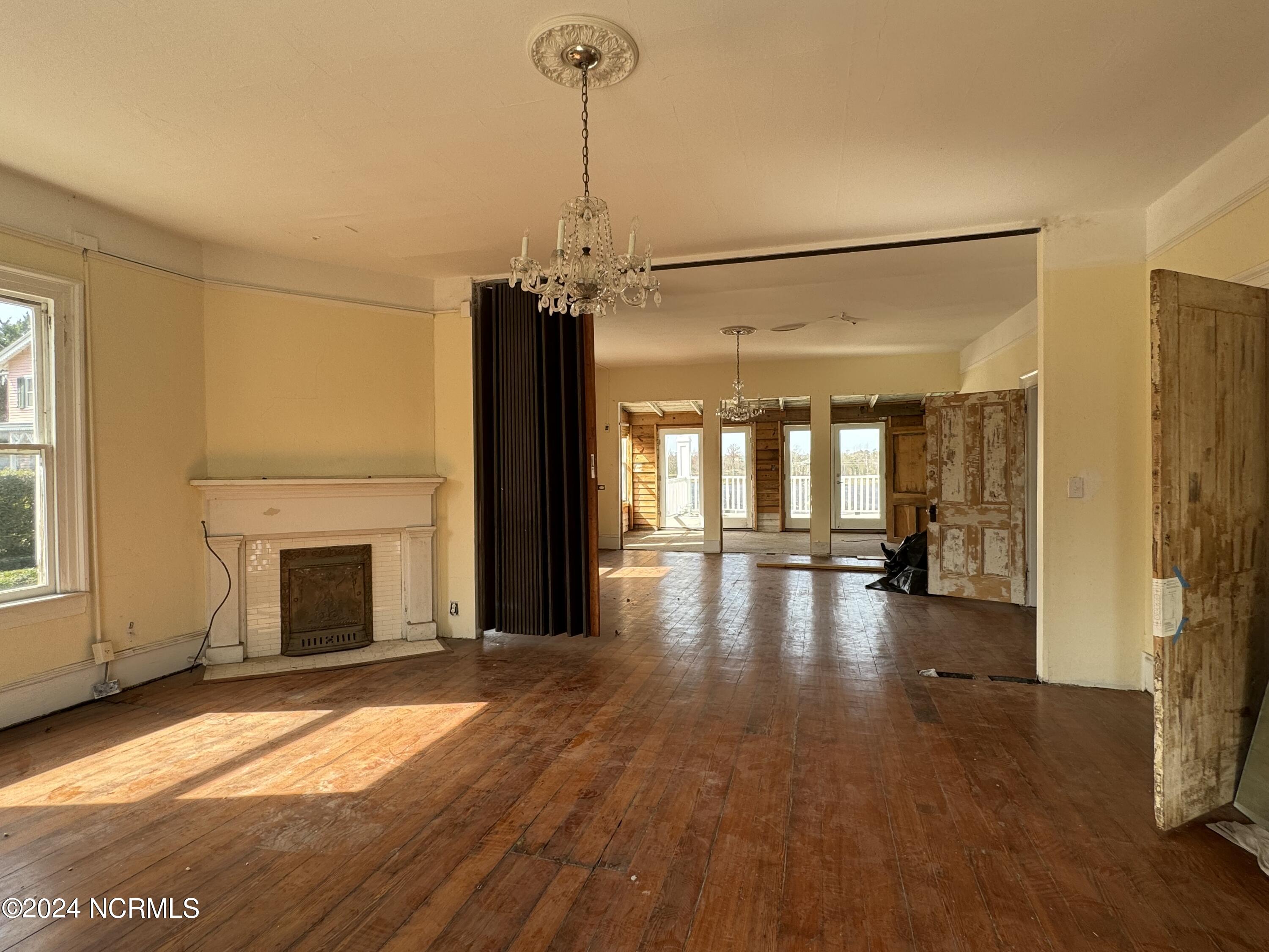 226 S Front Street Property Photo 24