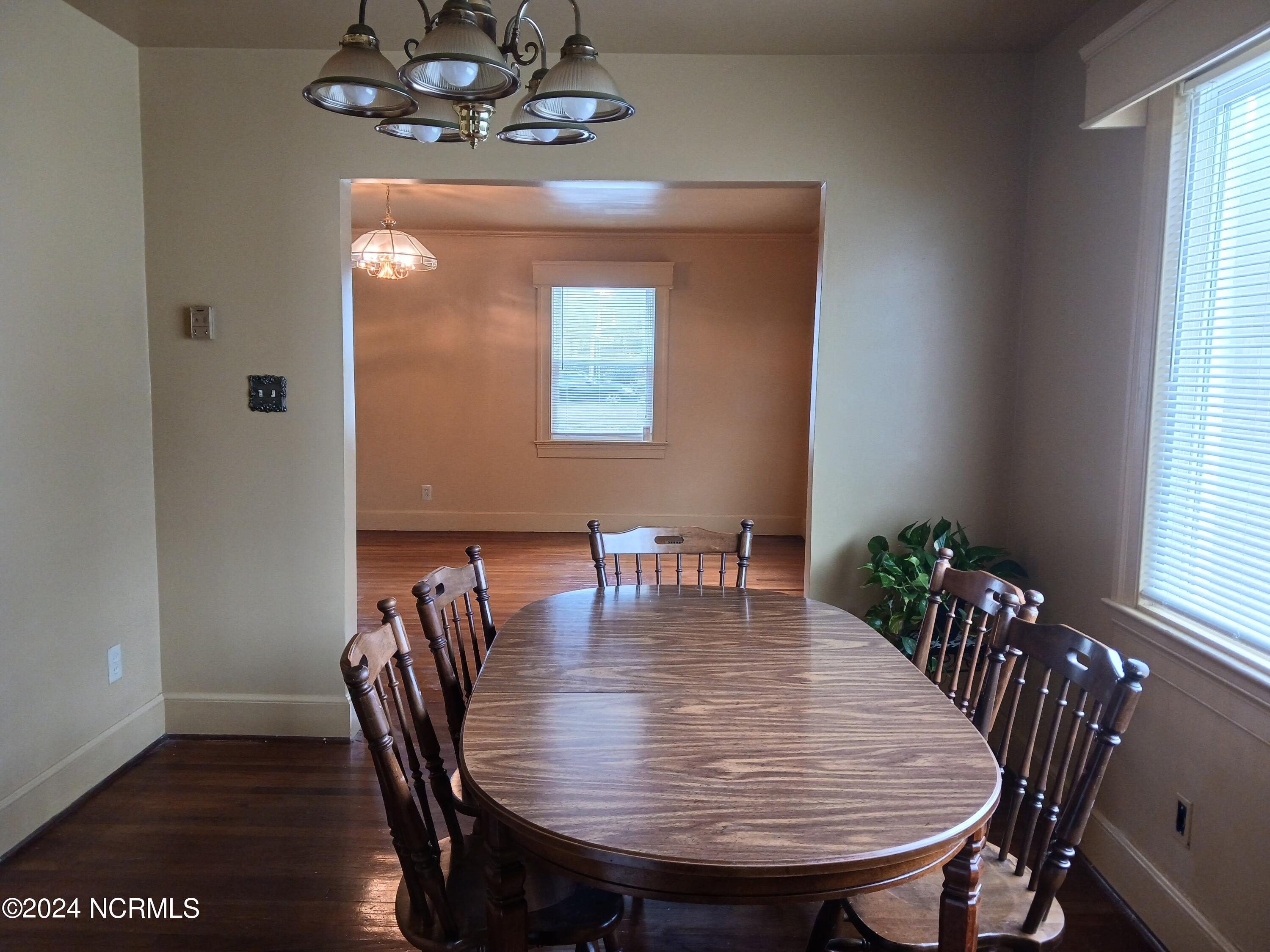 611 Edwards Avenue Property Photo 12