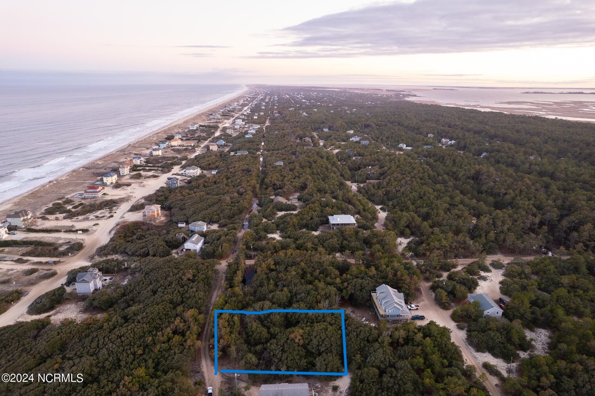 2356 Sandpiper Road Property Photo 9