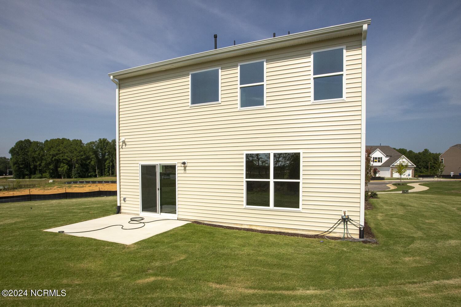 3702 Cessna Way Property Photo 7