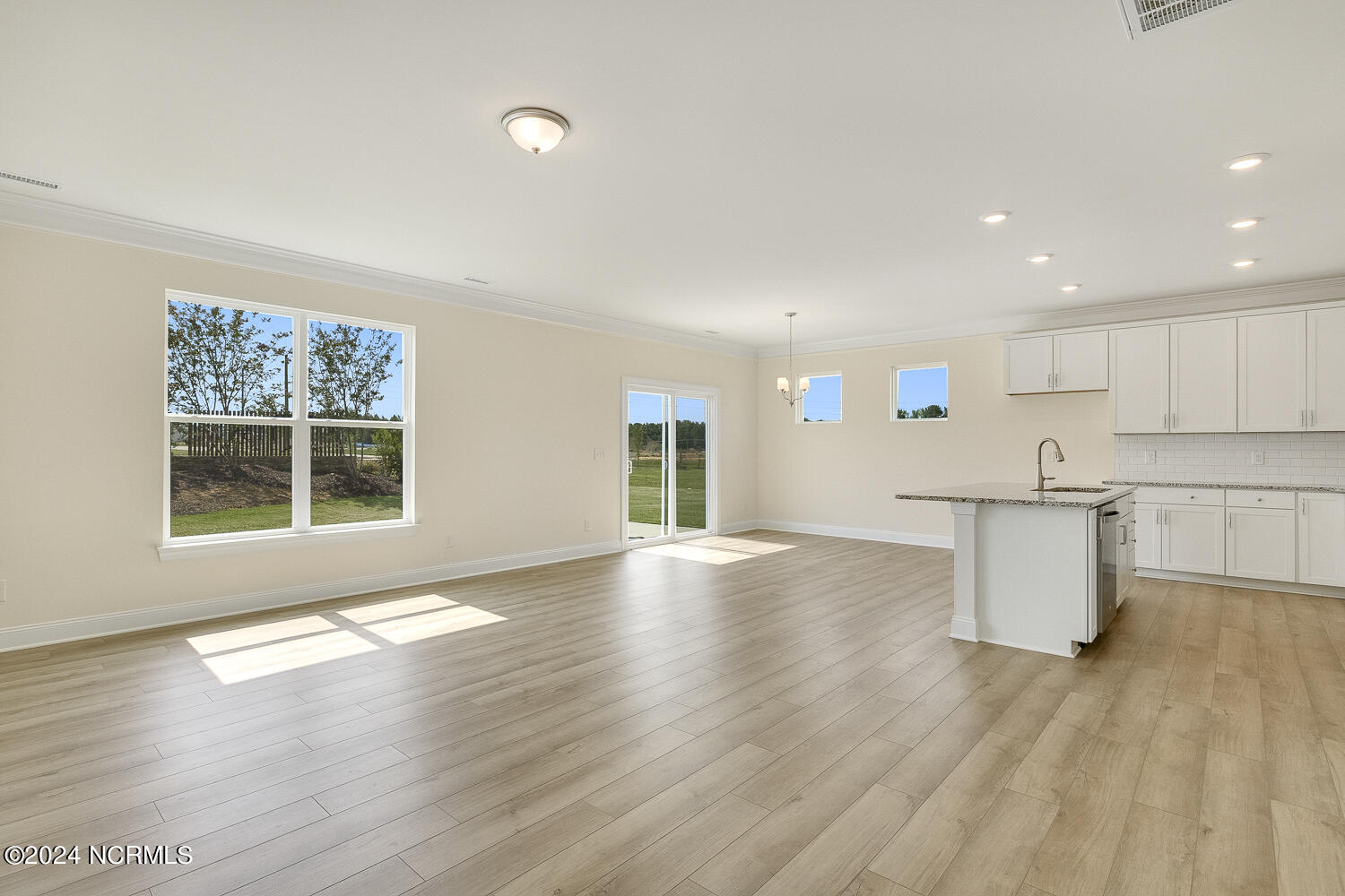 3702 Cessna Way Property Photo 19