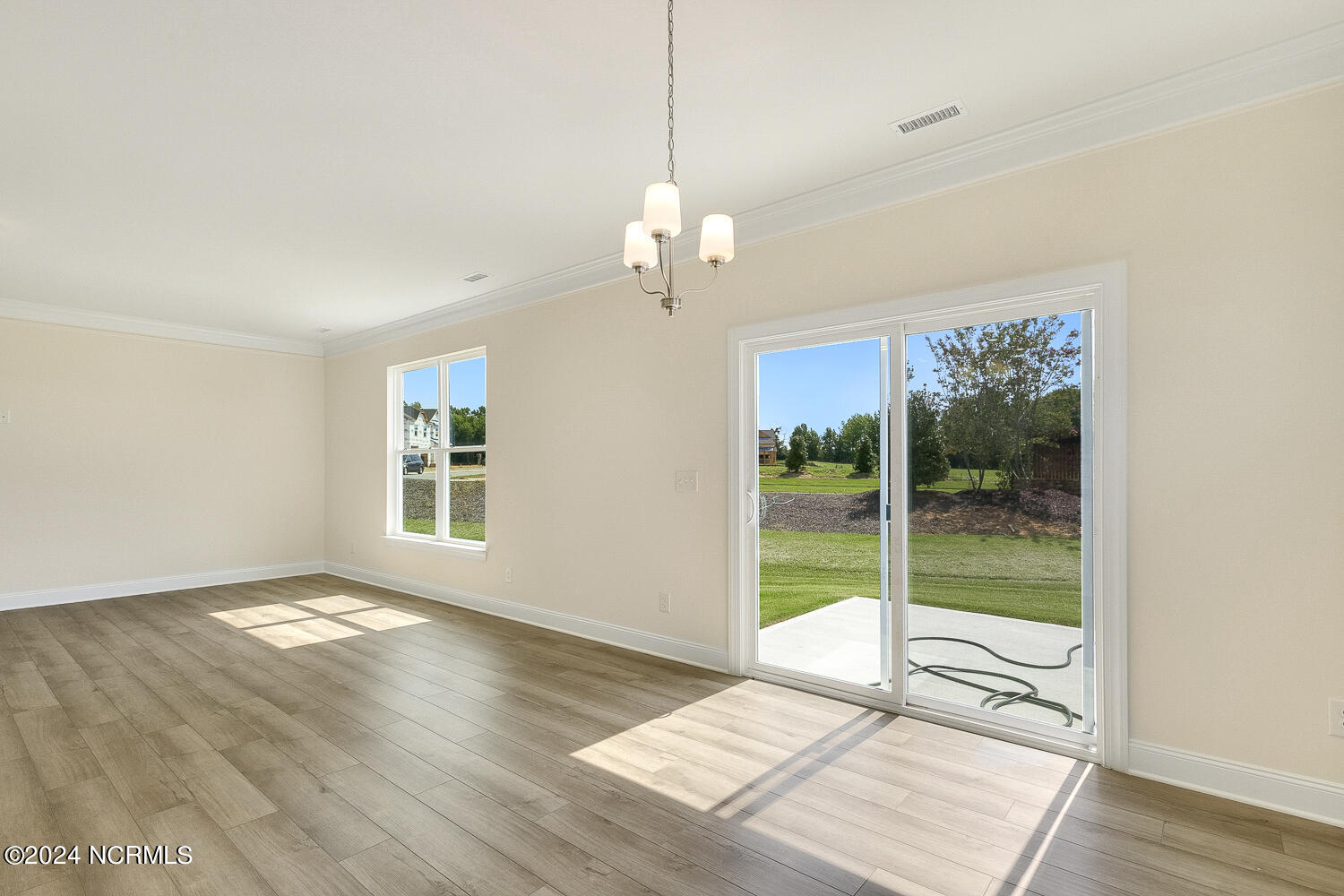 3702 Cessna Way Property Photo 25