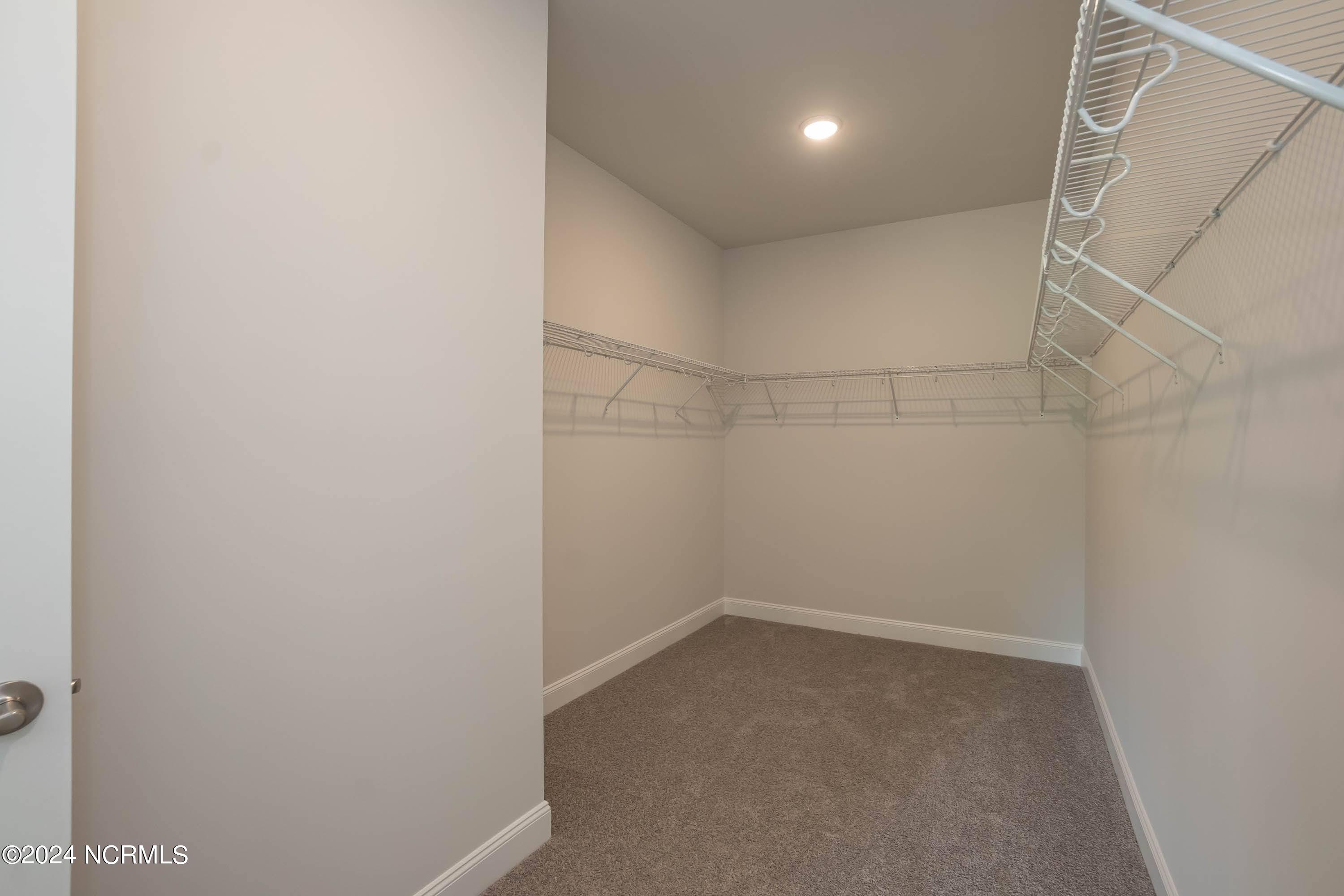 745 Greenwich Place Property Photo 22