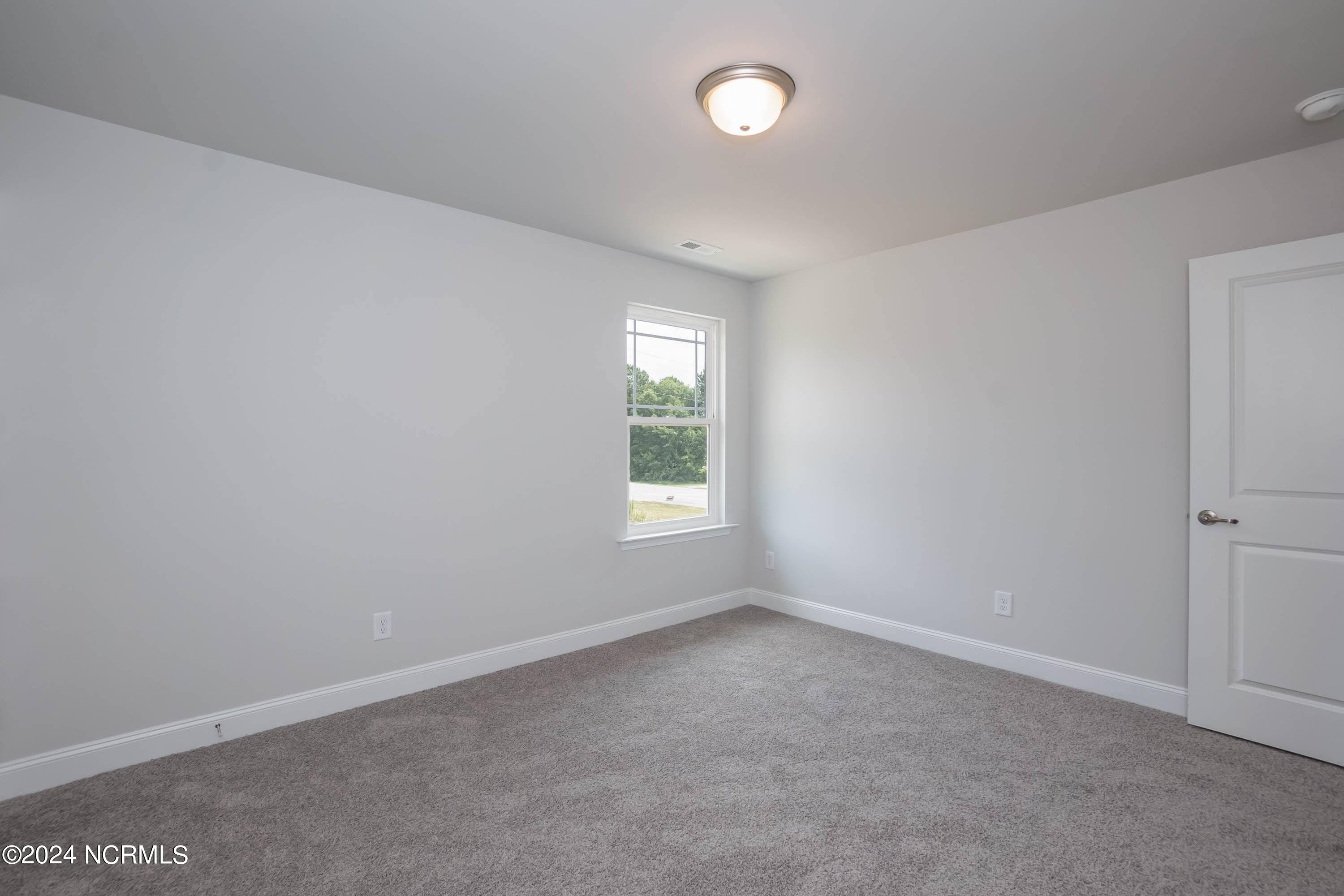 745 Greenwich Place Property Photo 25