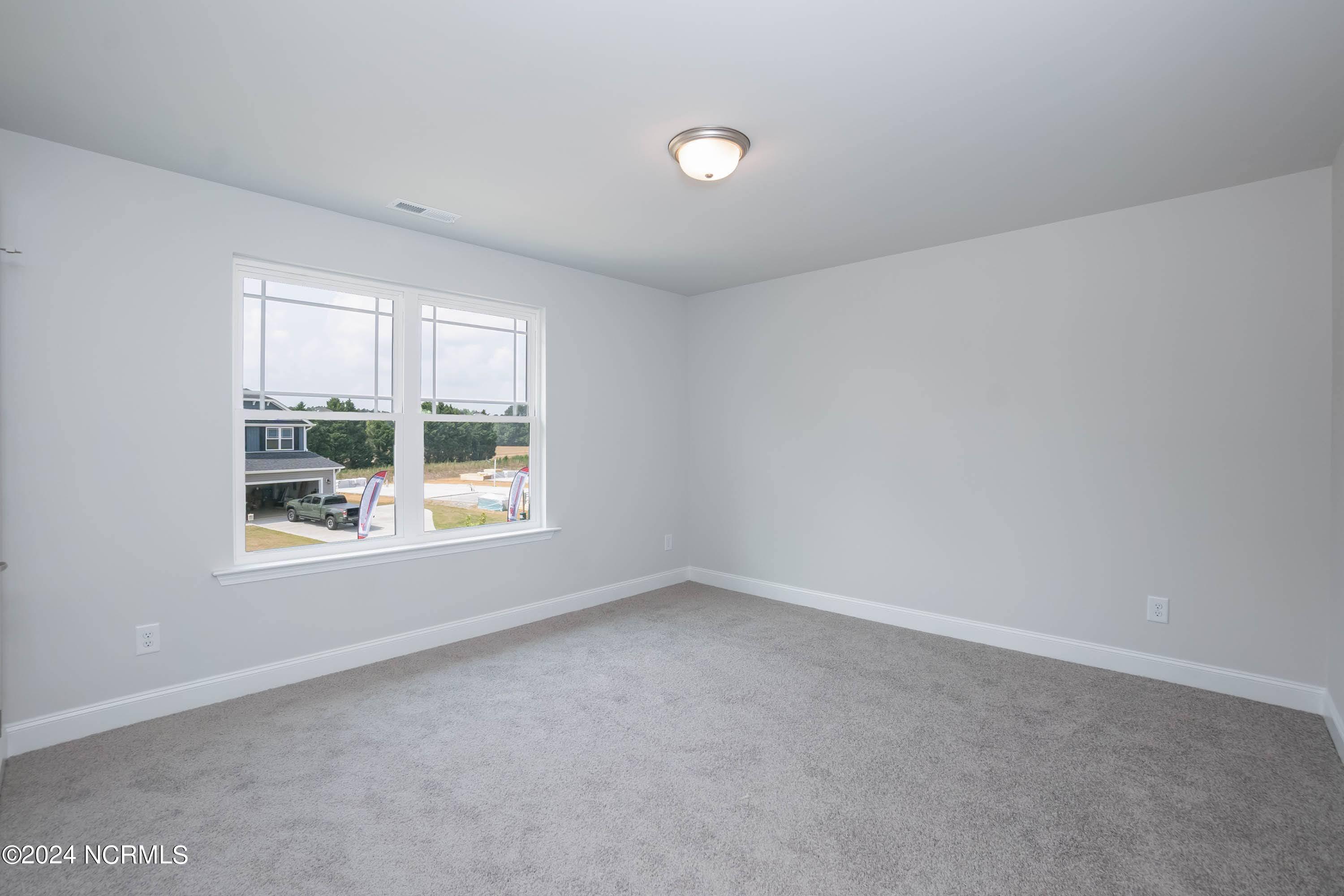 745 Greenwich Place Property Photo 27