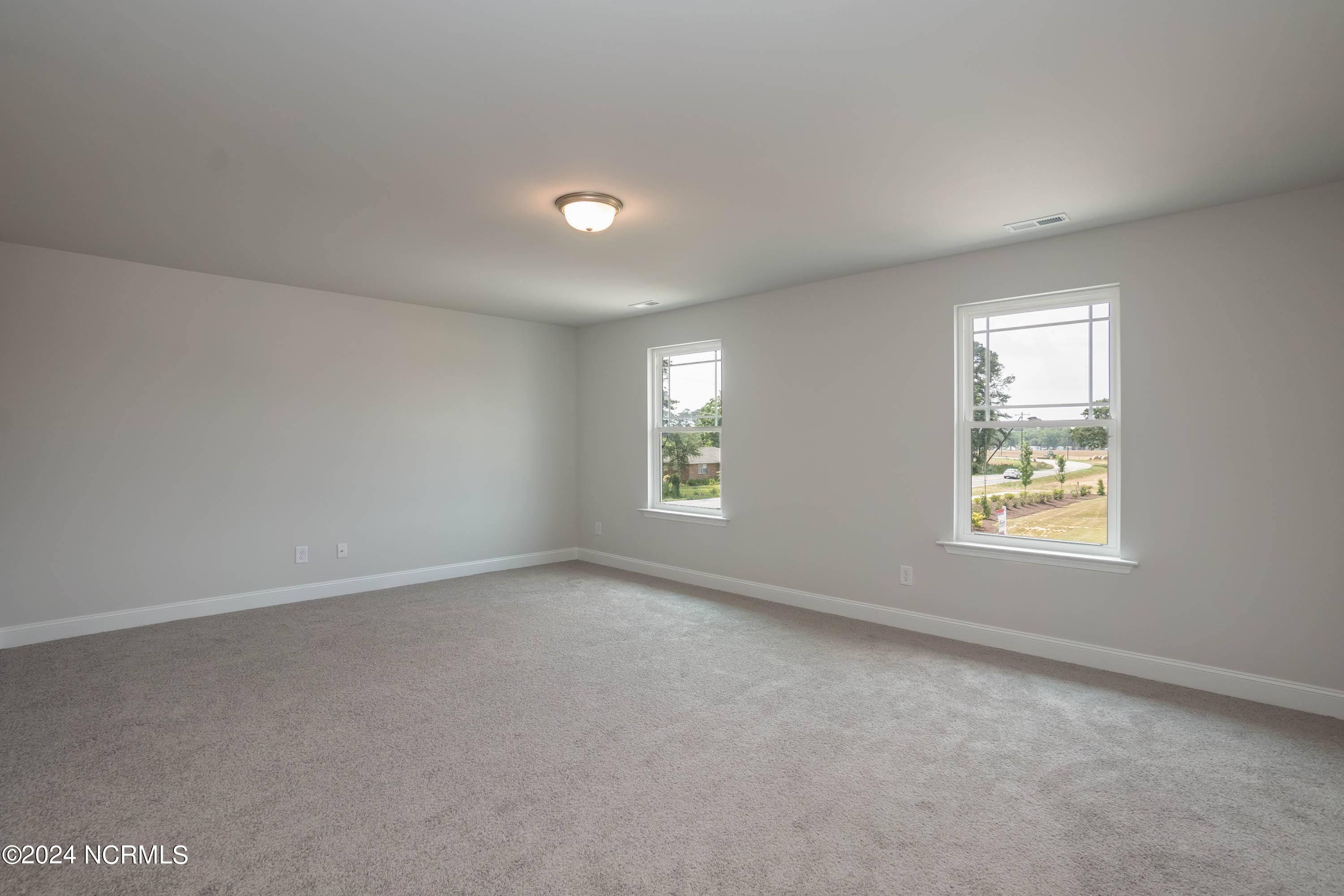 745 Greenwich Place Property Photo 29