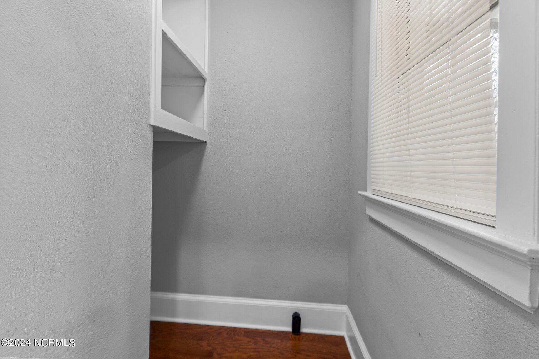 722 Hill Street Property Photo 17