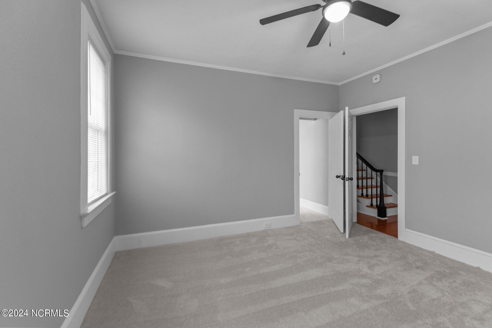 722 Hill Street Property Photo 23