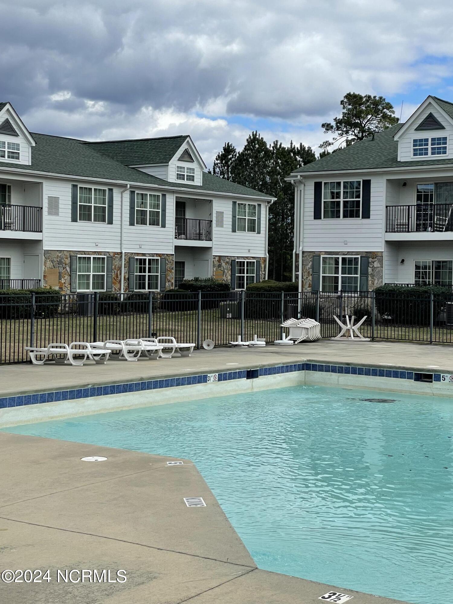 530 Little River Farm Boulevard D100 Property Photo 16
