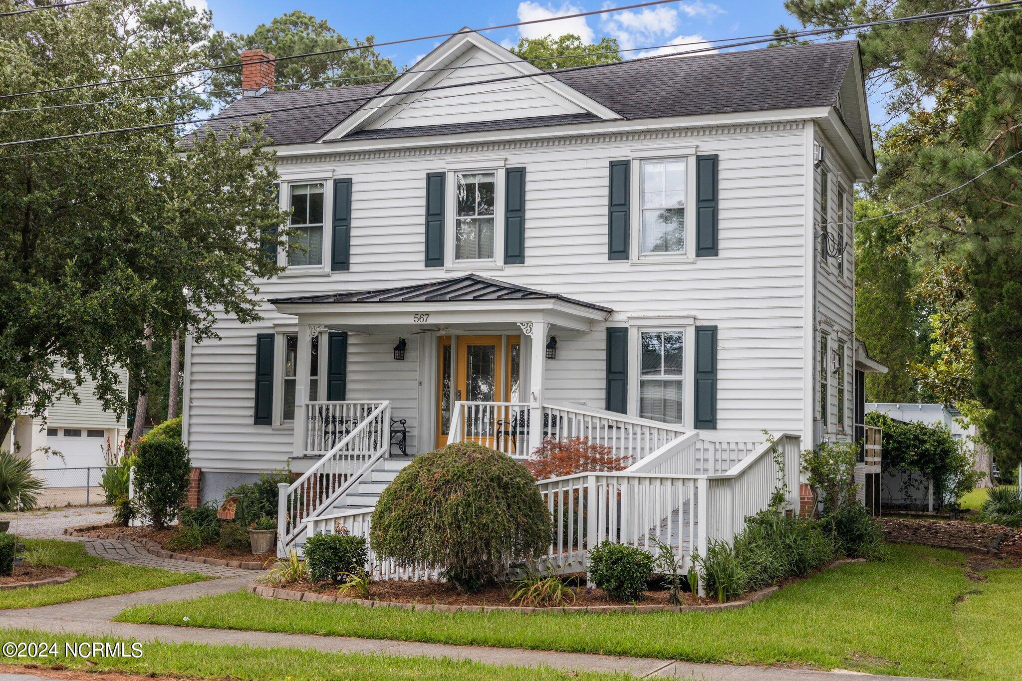 567 E Water Street Property Photo 1