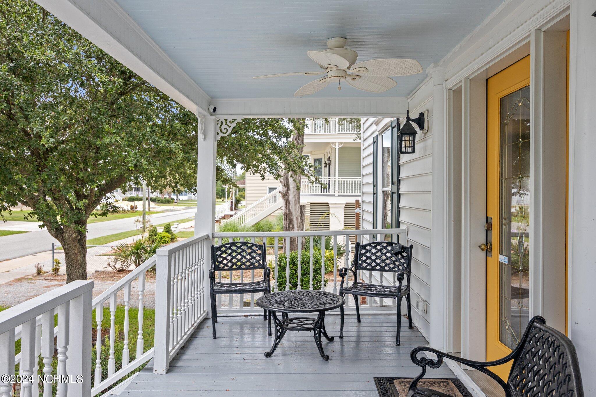 567 E Water Street Property Photo 10